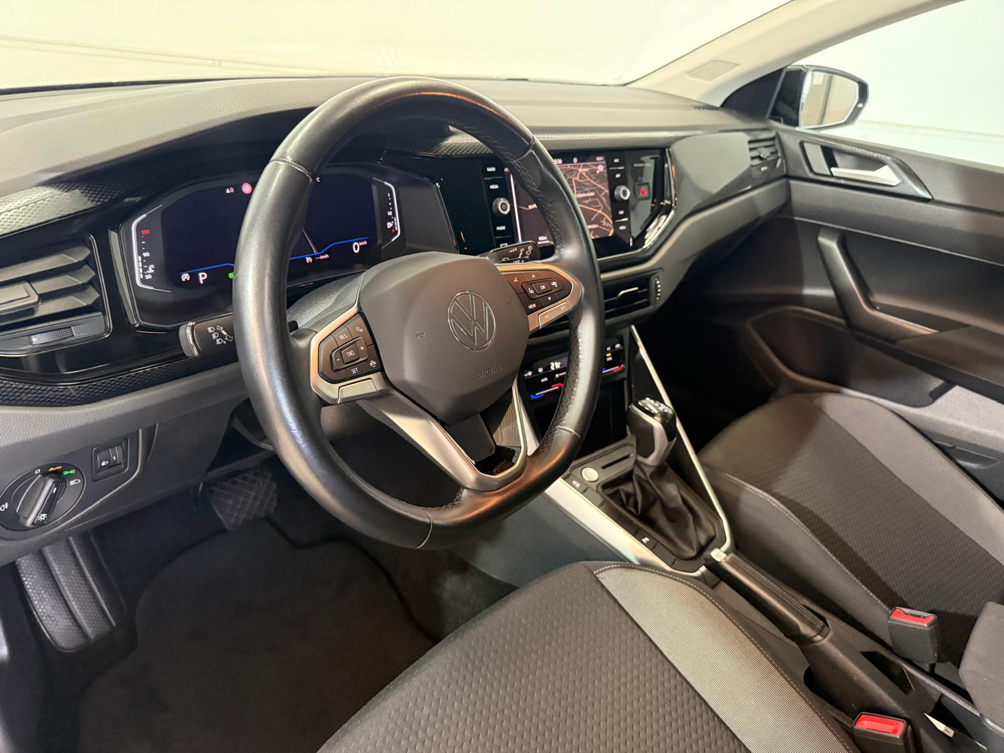 listing desktop thumbnail image 8