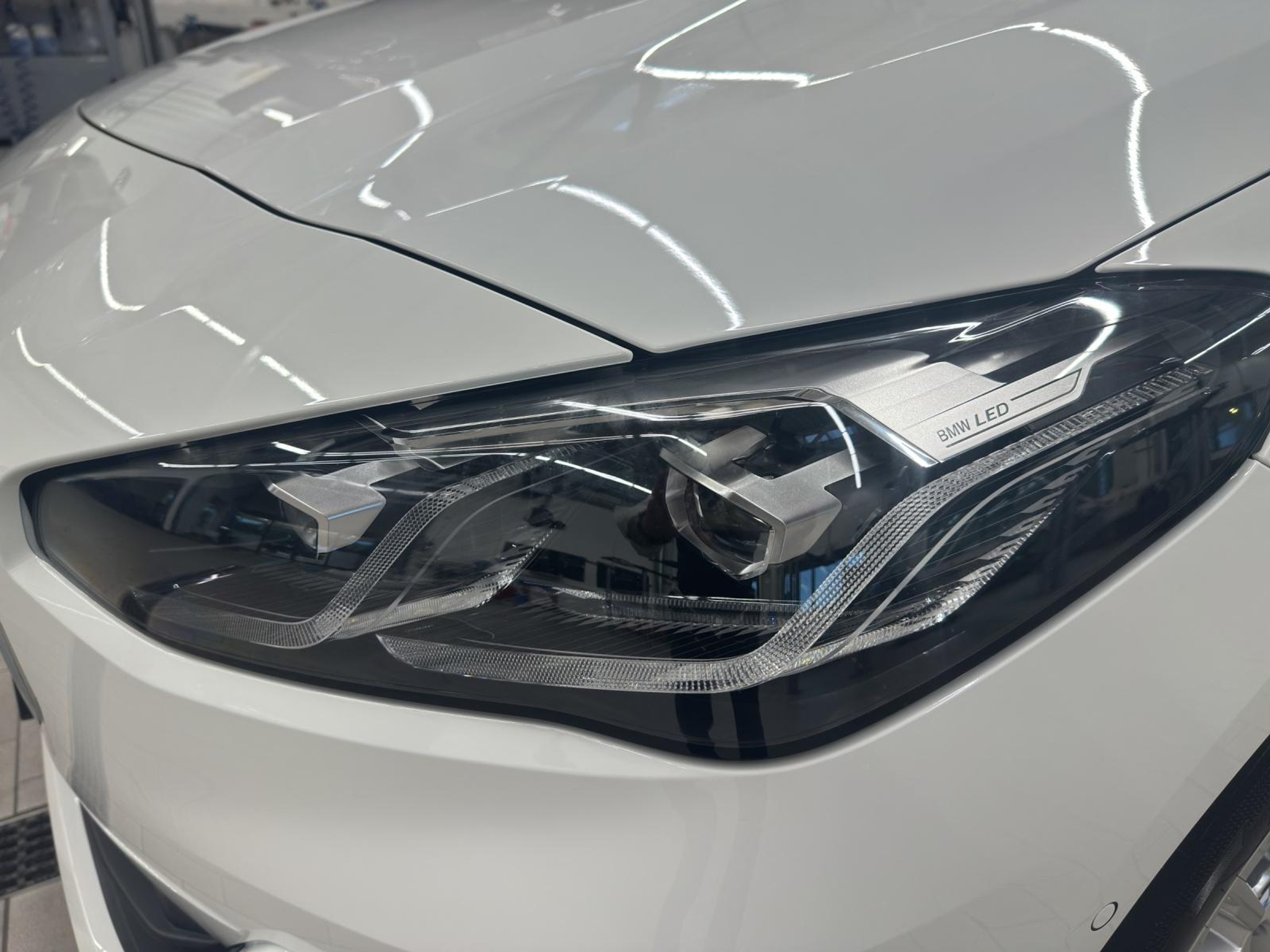 listing desktop thumbnail image 19