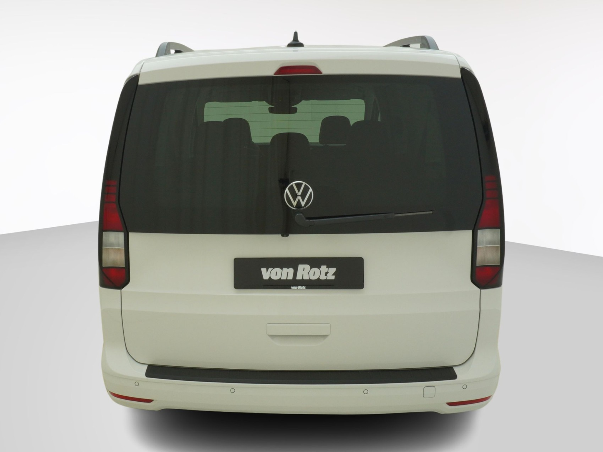 listing desktop thumbnail image 2