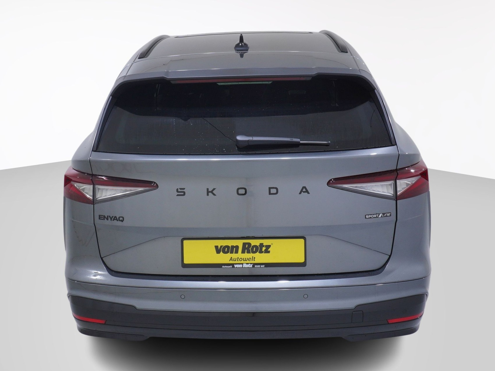 listing desktop thumbnail image 3