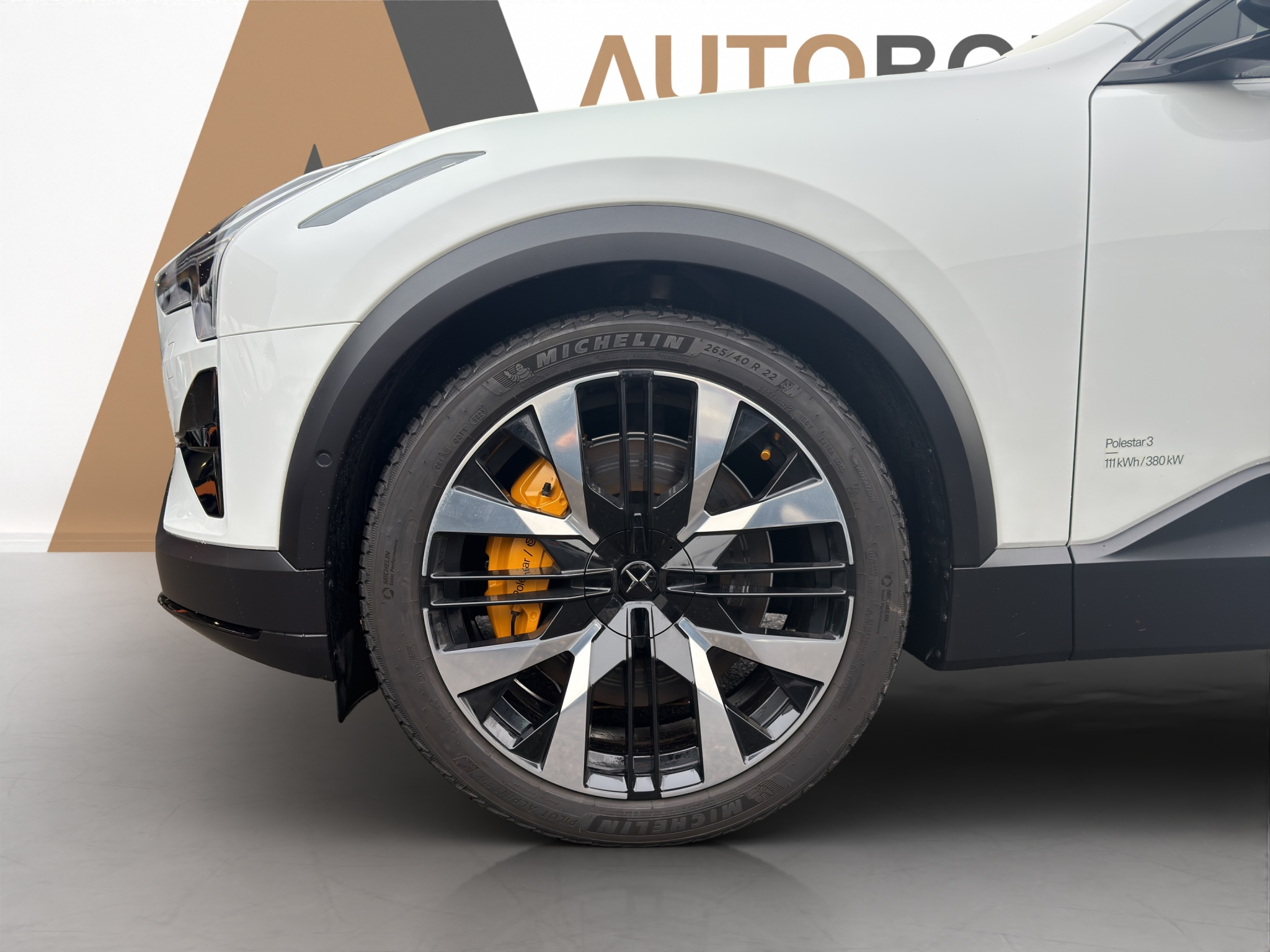 listing desktop thumbnail image 18