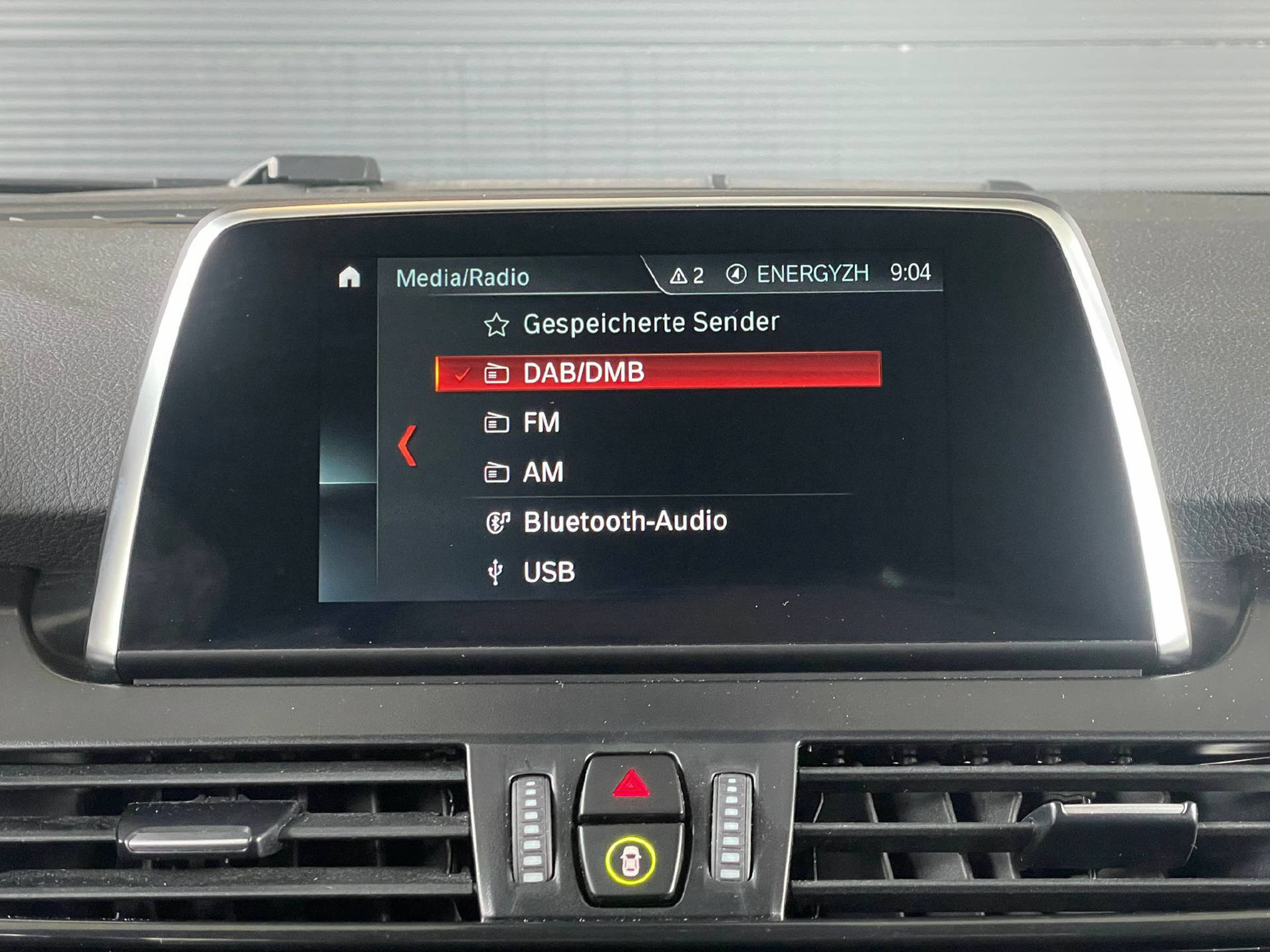 listing desktop thumbnail image 11