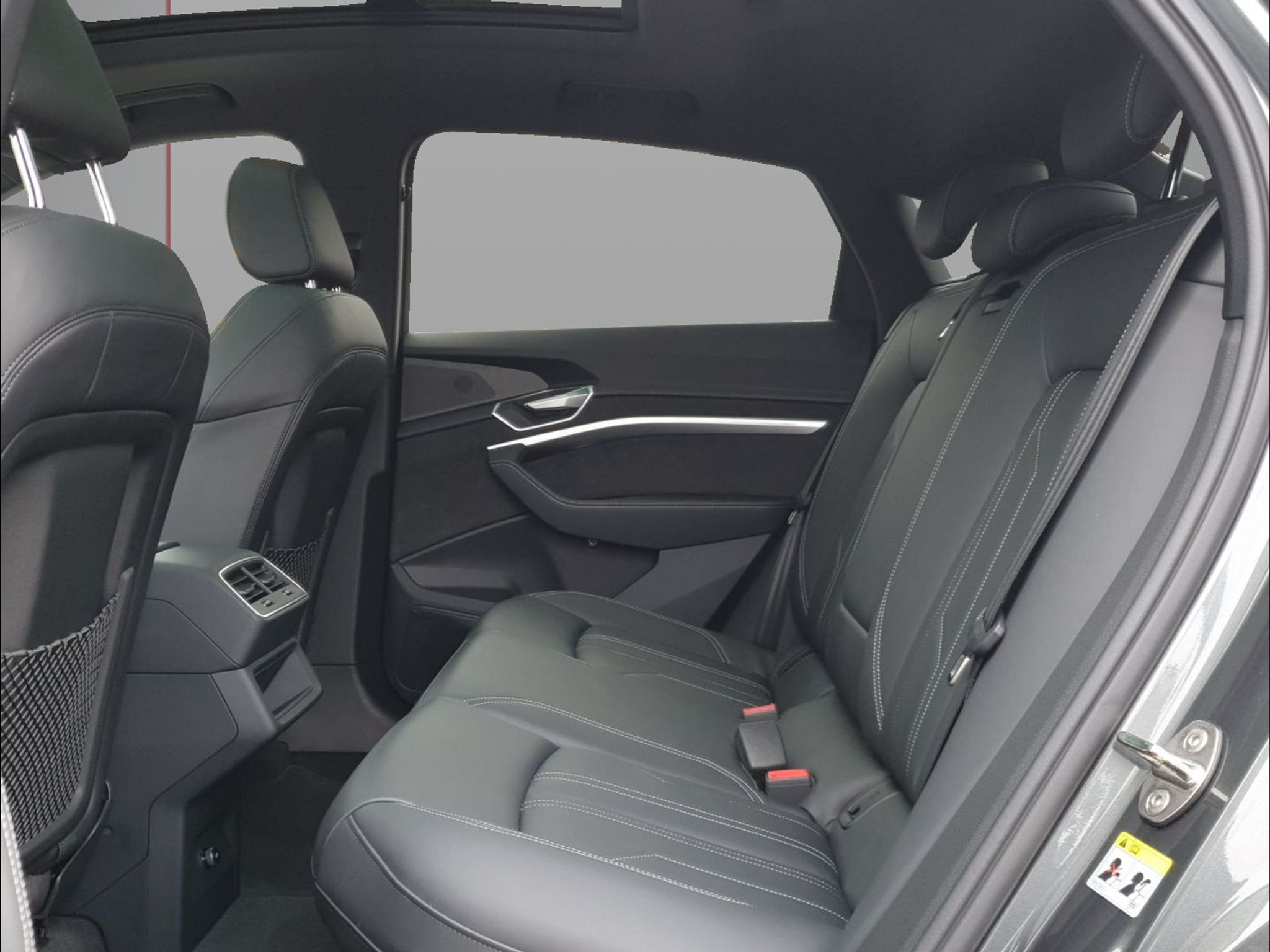 listing desktop thumbnail image 10