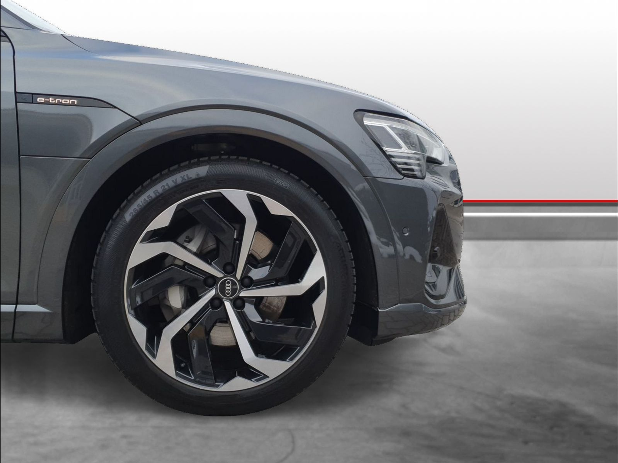 listing desktop thumbnail image 14