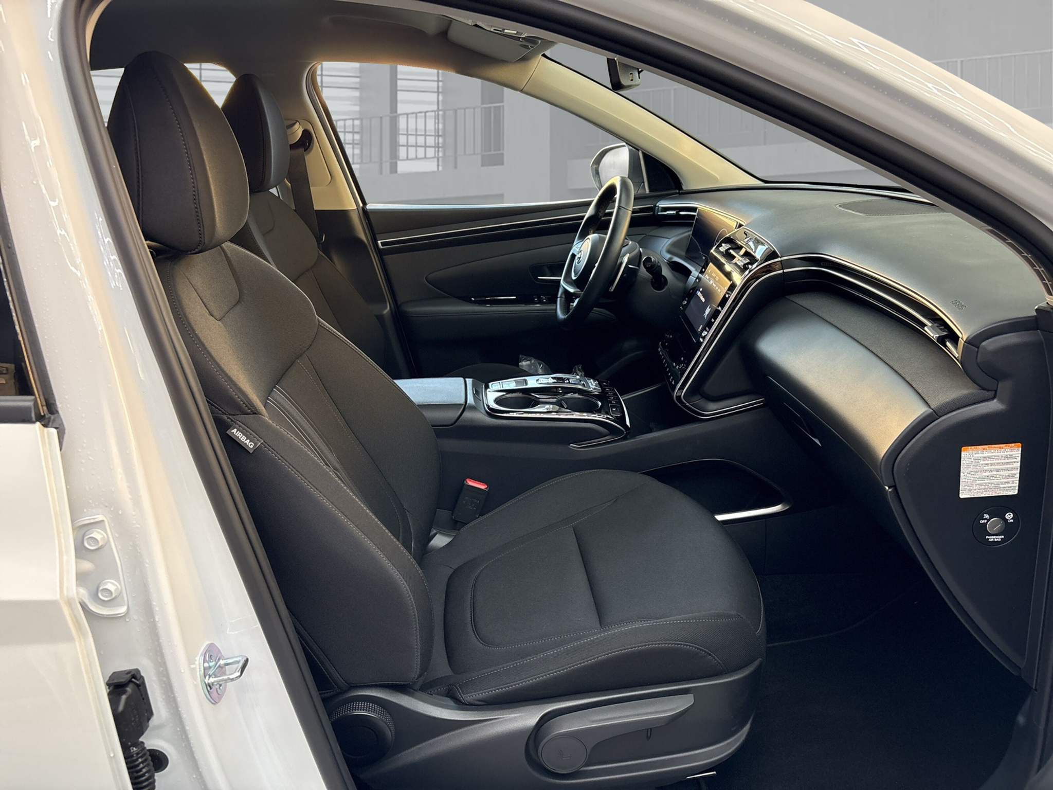 listing desktop thumbnail image 10