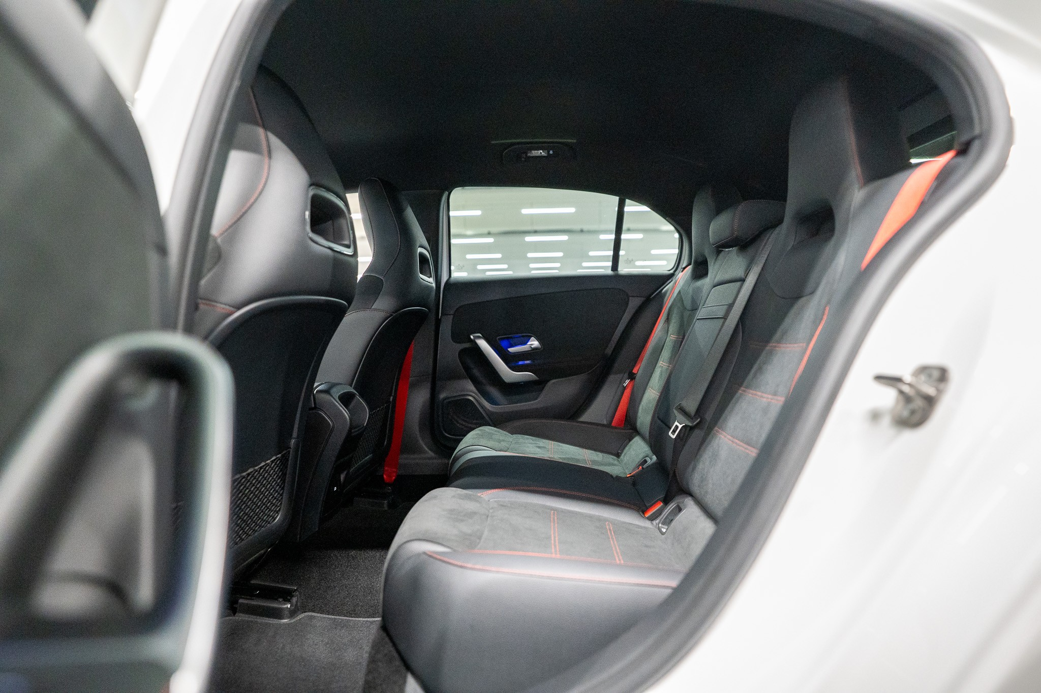 listing desktop thumbnail image 11