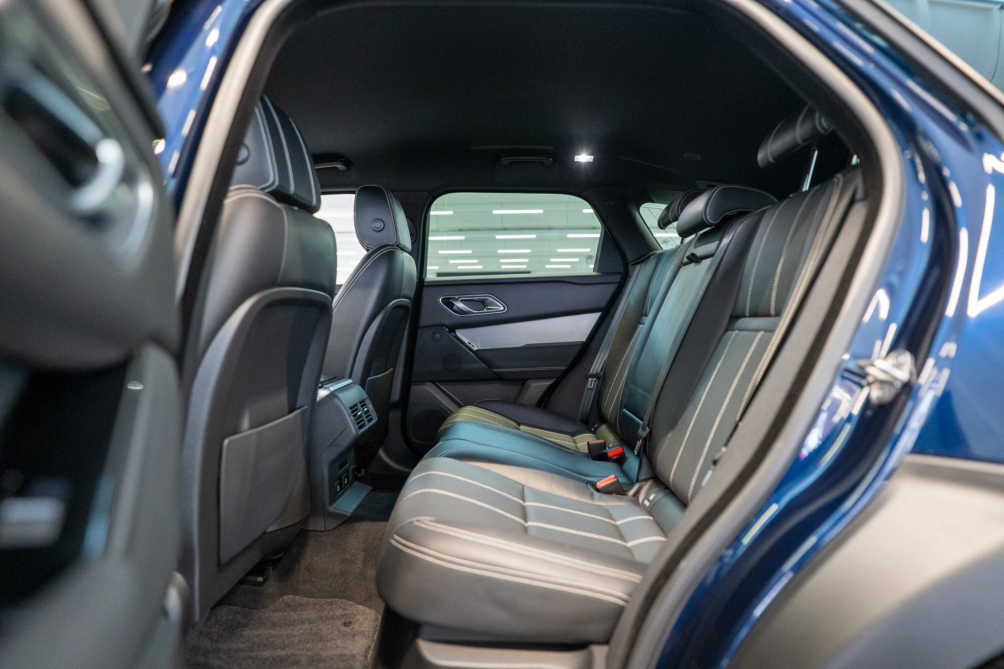 listing desktop thumbnail image 11