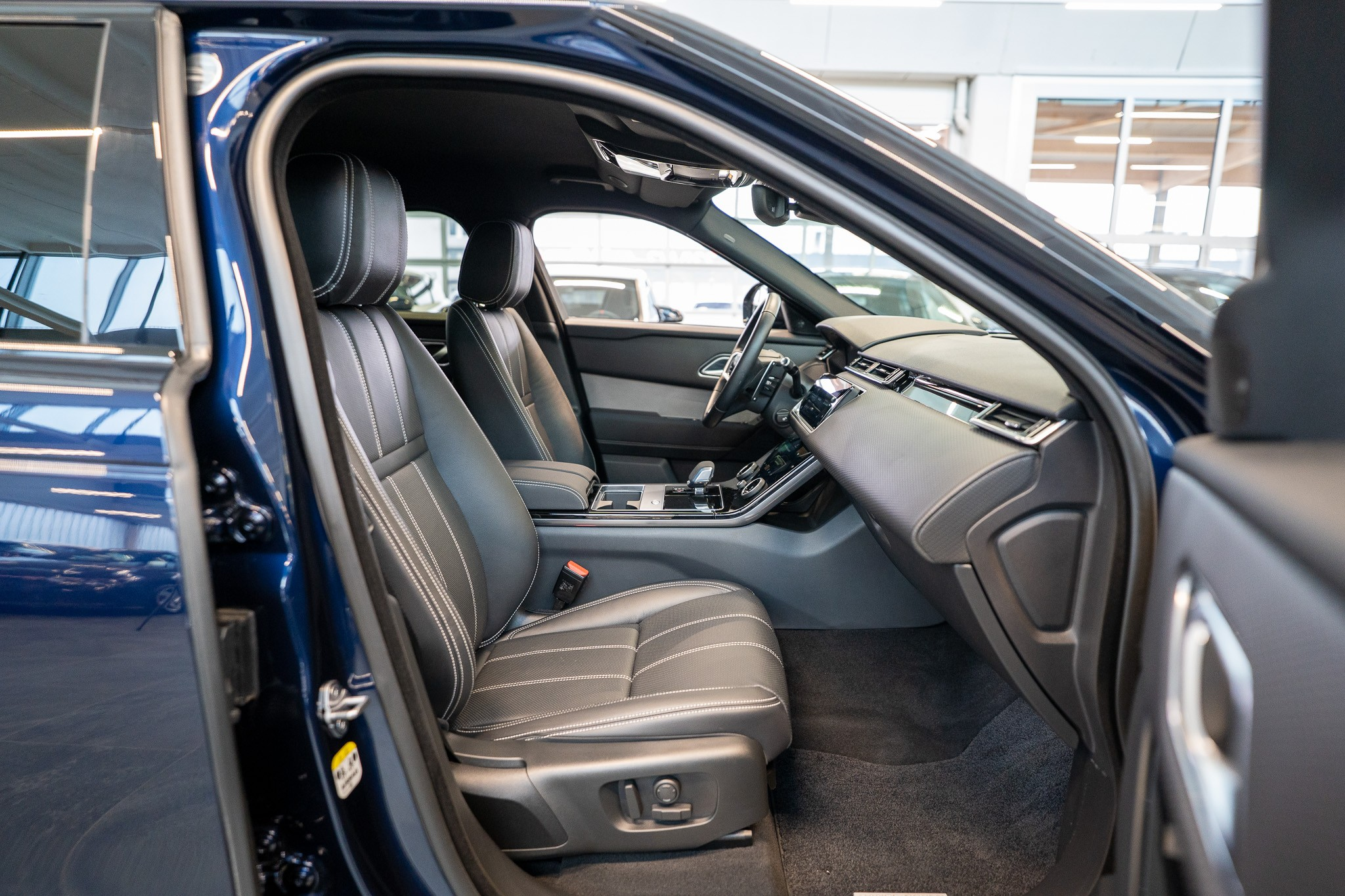 listing desktop thumbnail image 13