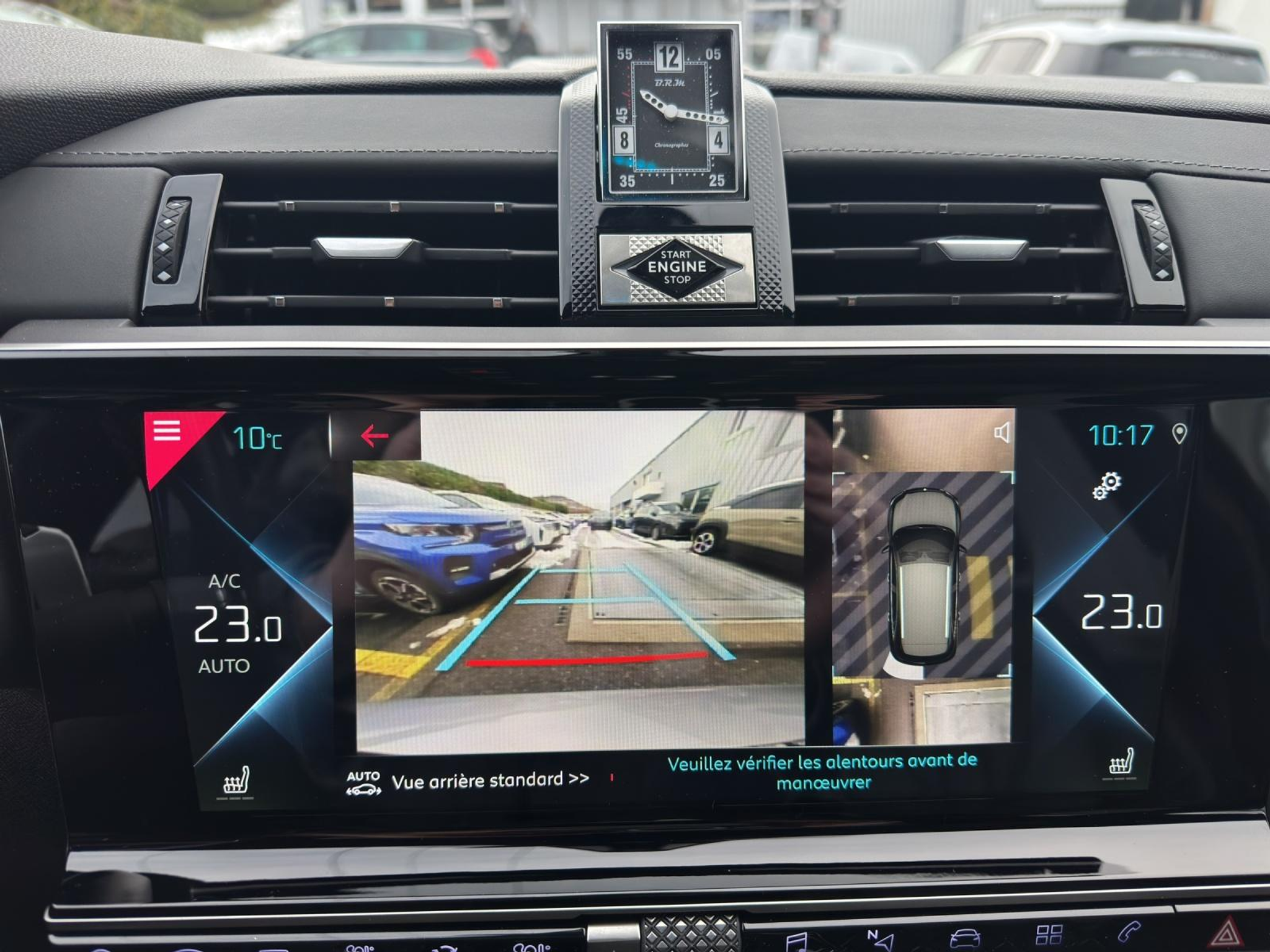 listing desktop thumbnail image 12