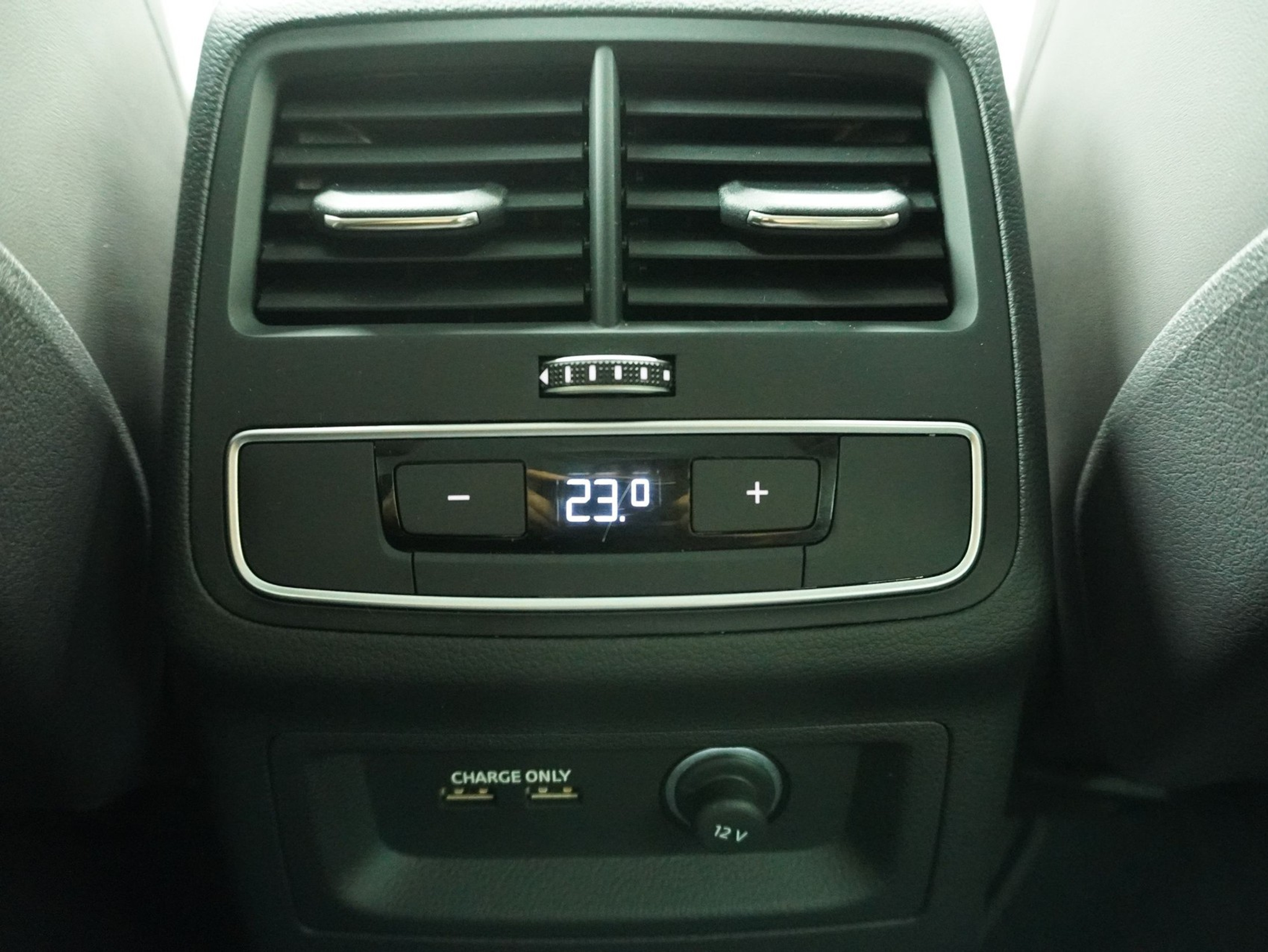 listing desktop thumbnail image 10