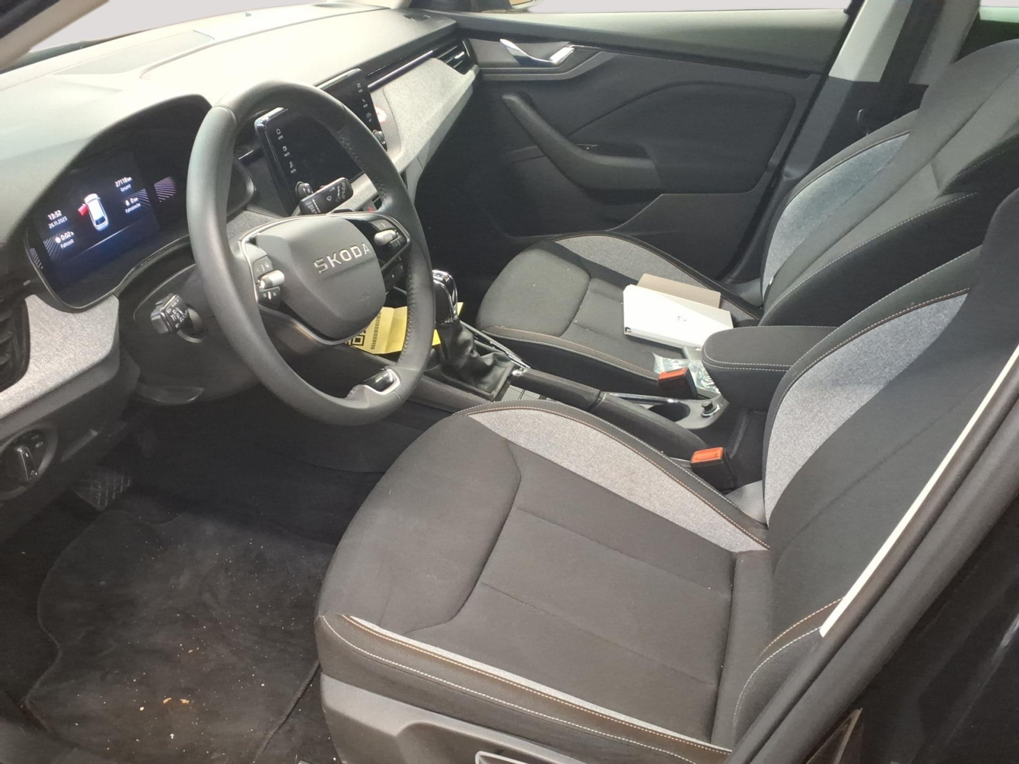 listing desktop thumbnail image 7