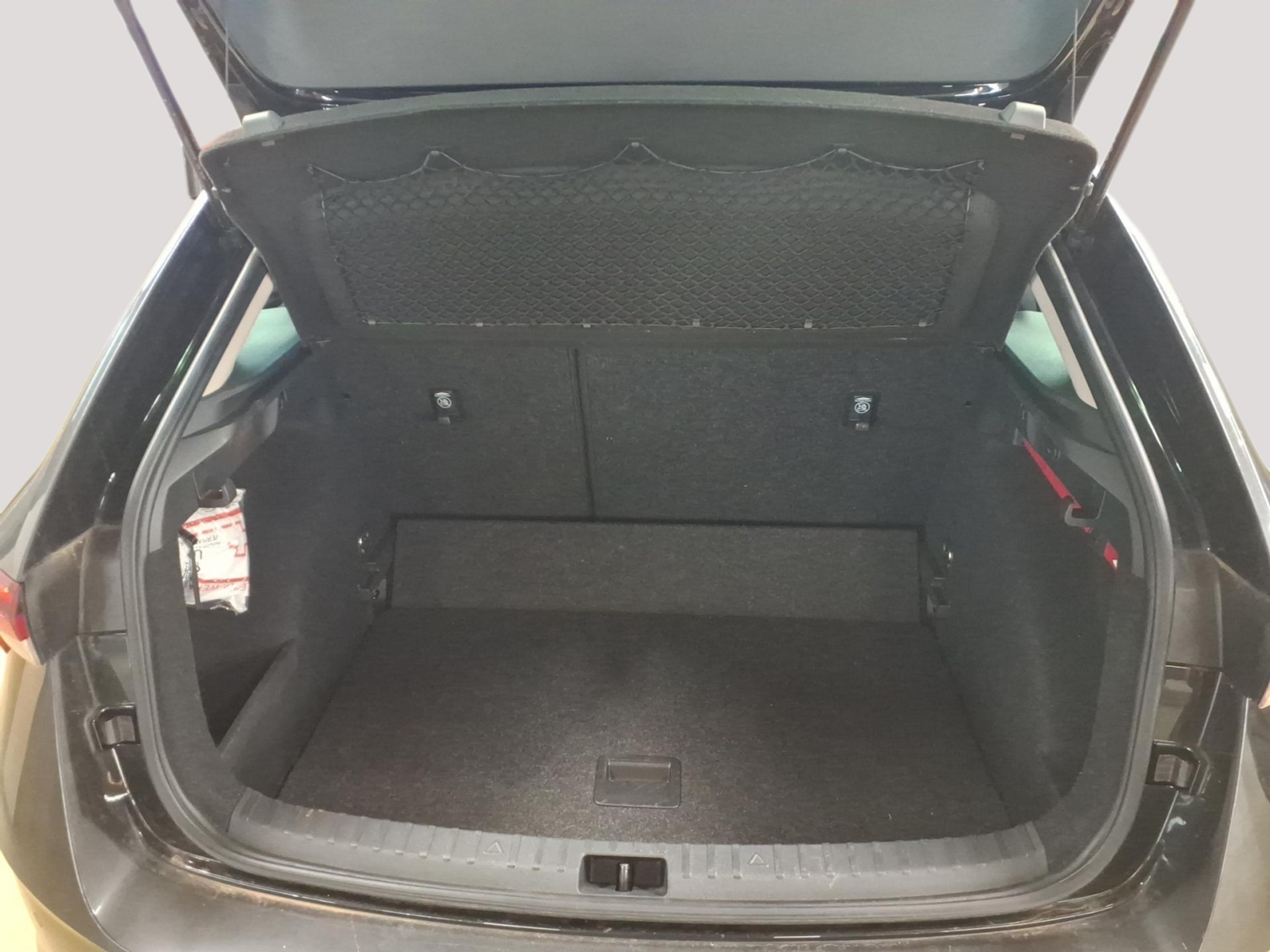 listing desktop thumbnail image 2