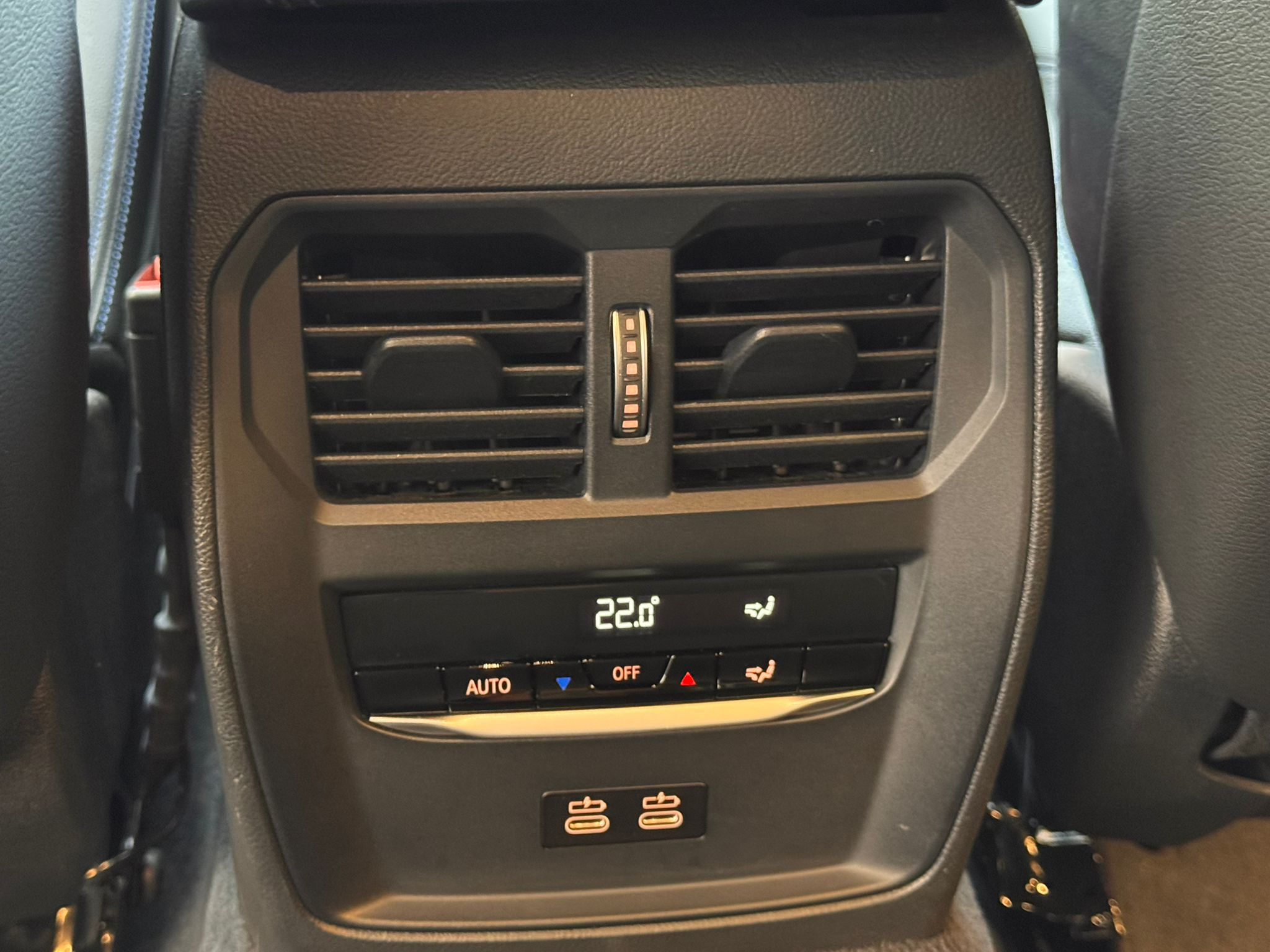 listing desktop thumbnail image 15