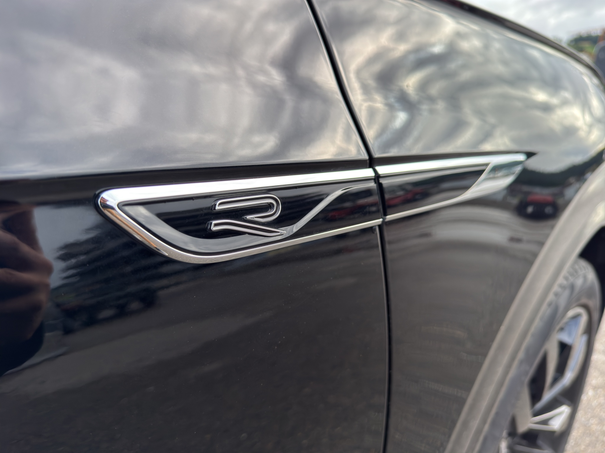 listing desktop thumbnail image 14