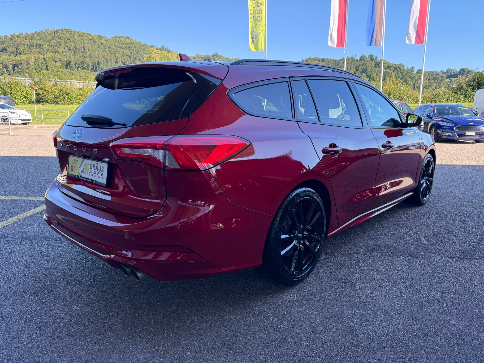 listing desktop thumbnail image 5