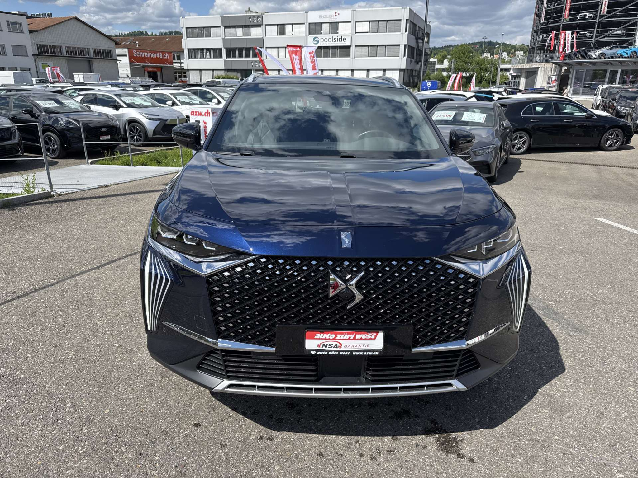 listing desktop thumbnail image 13