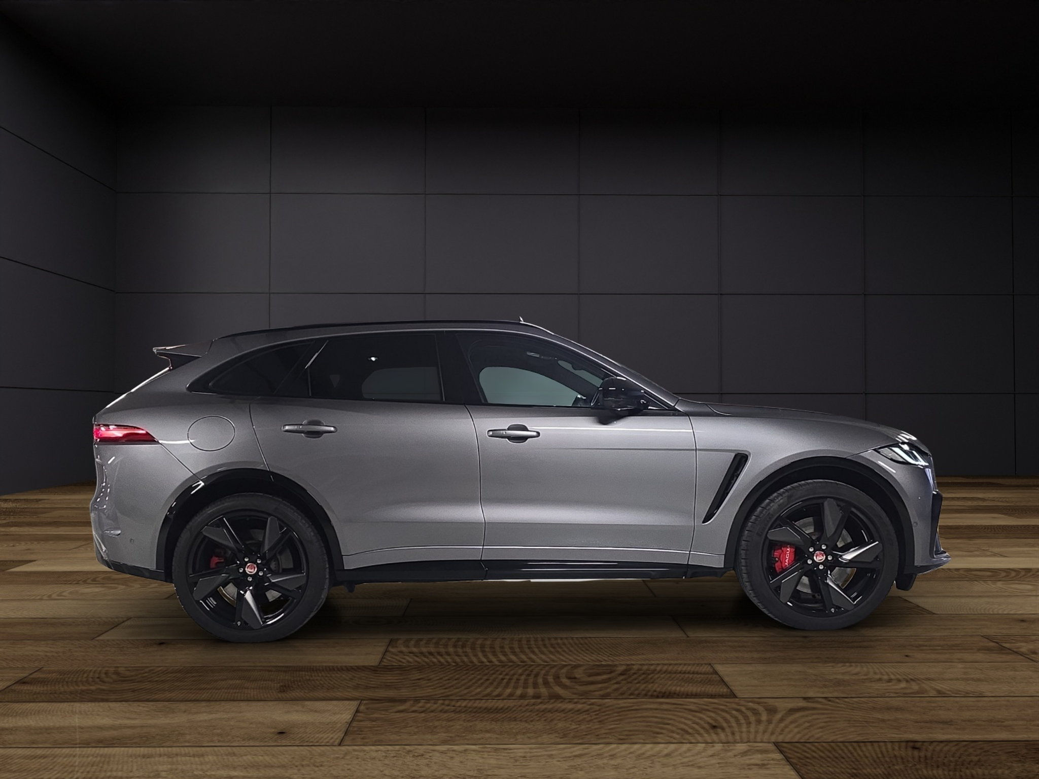 listing desktop thumbnail image 4