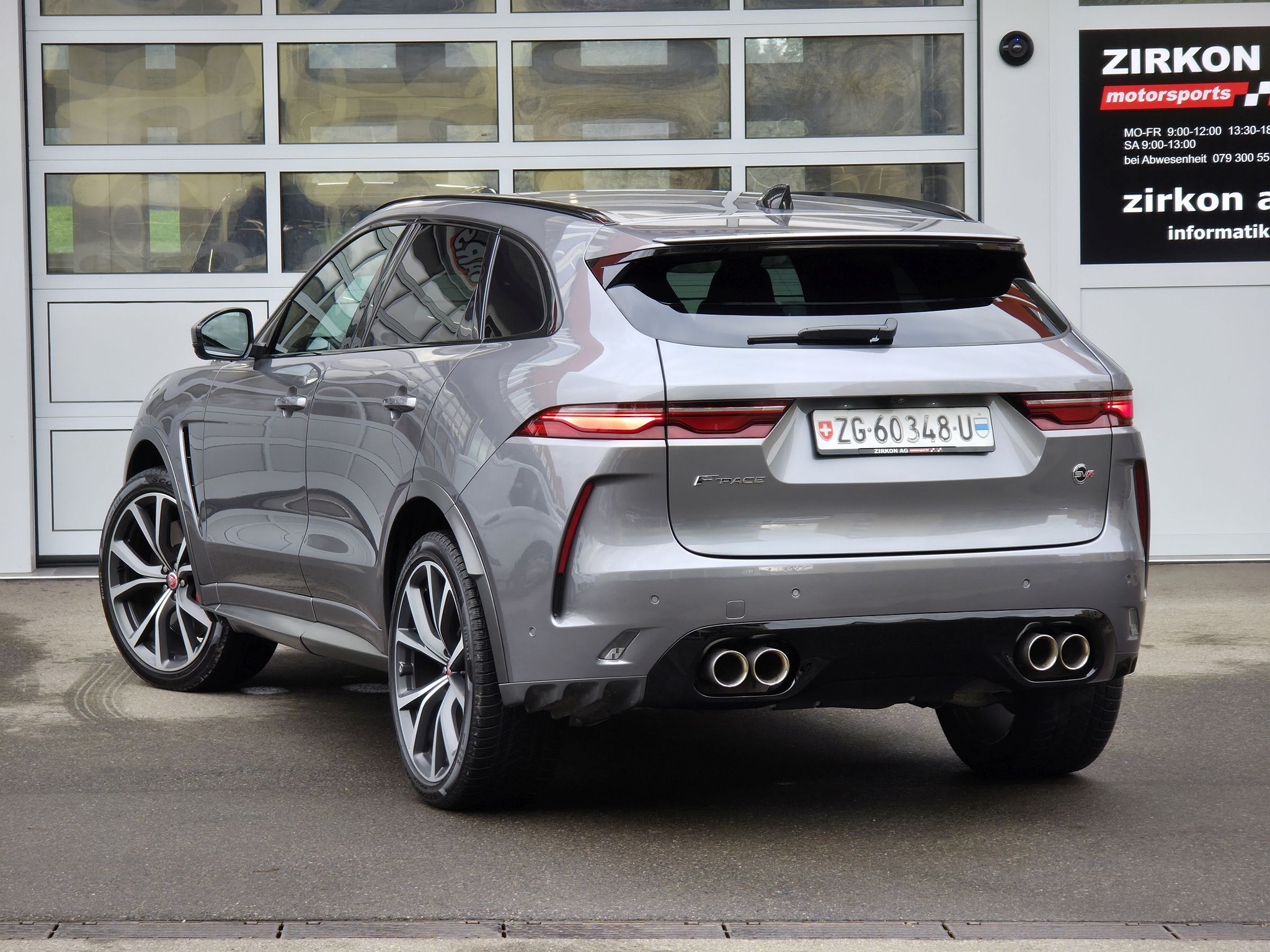 listing desktop thumbnail image 6