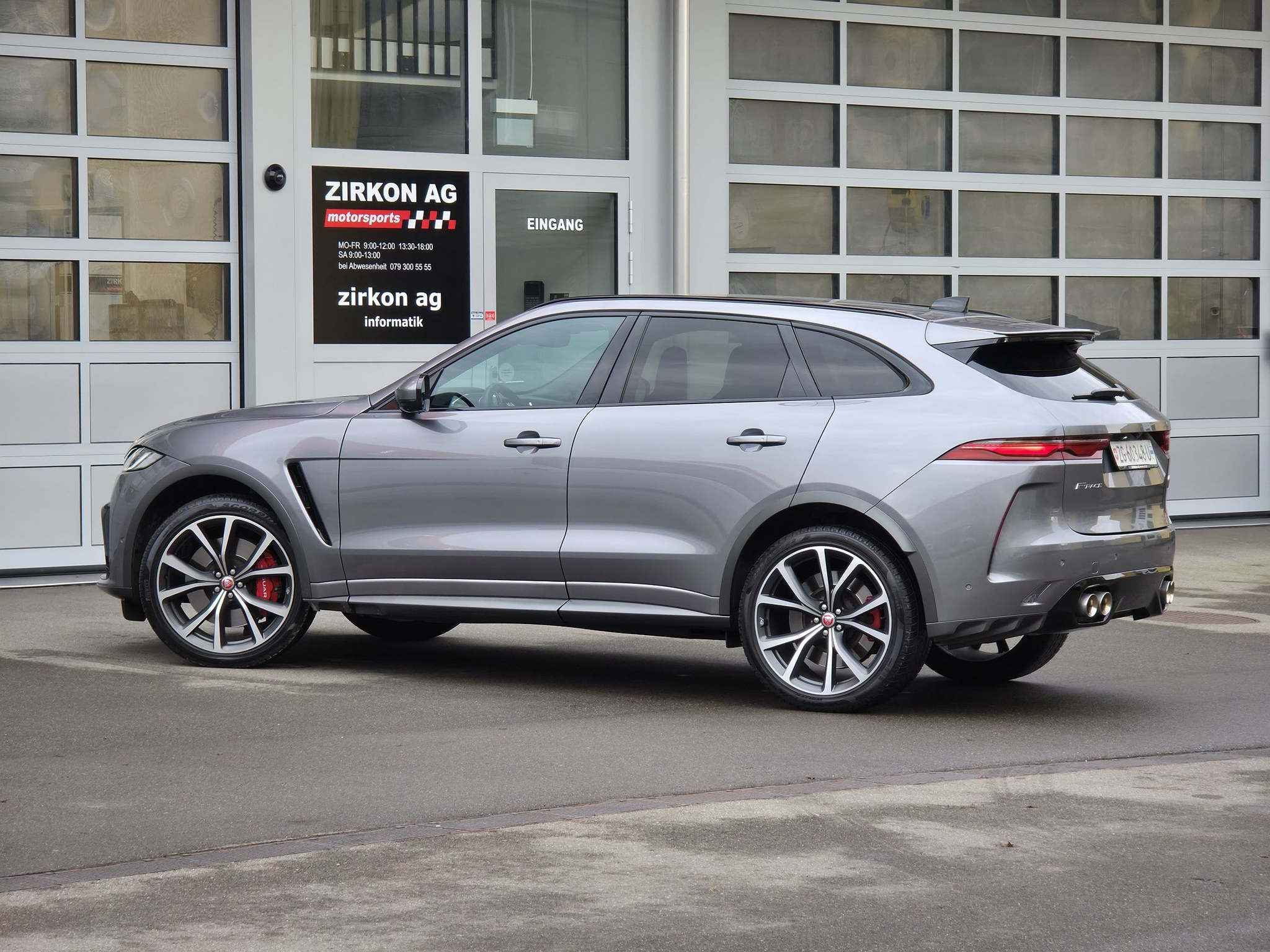 listing desktop thumbnail image 11