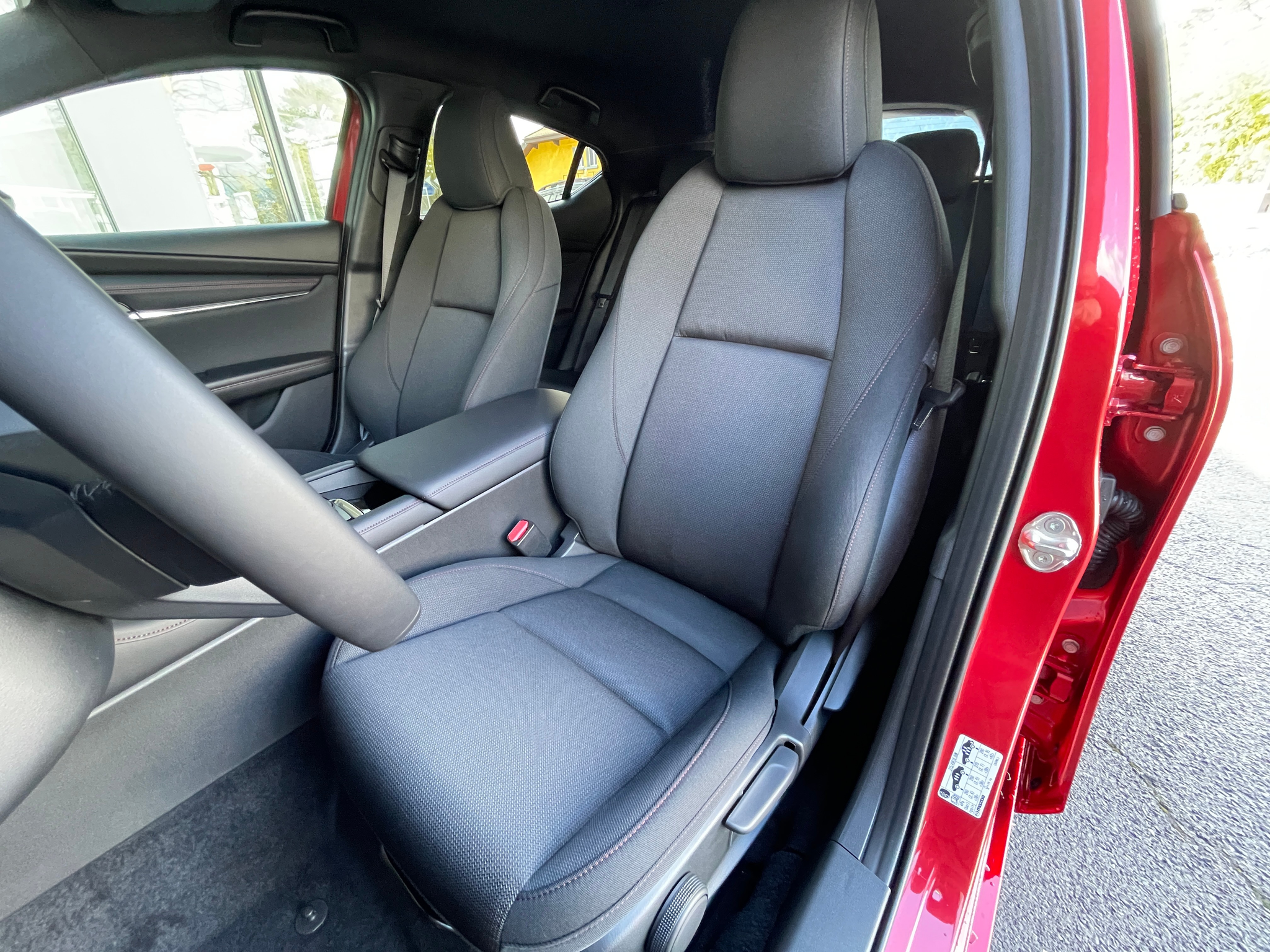 listing desktop thumbnail image 6