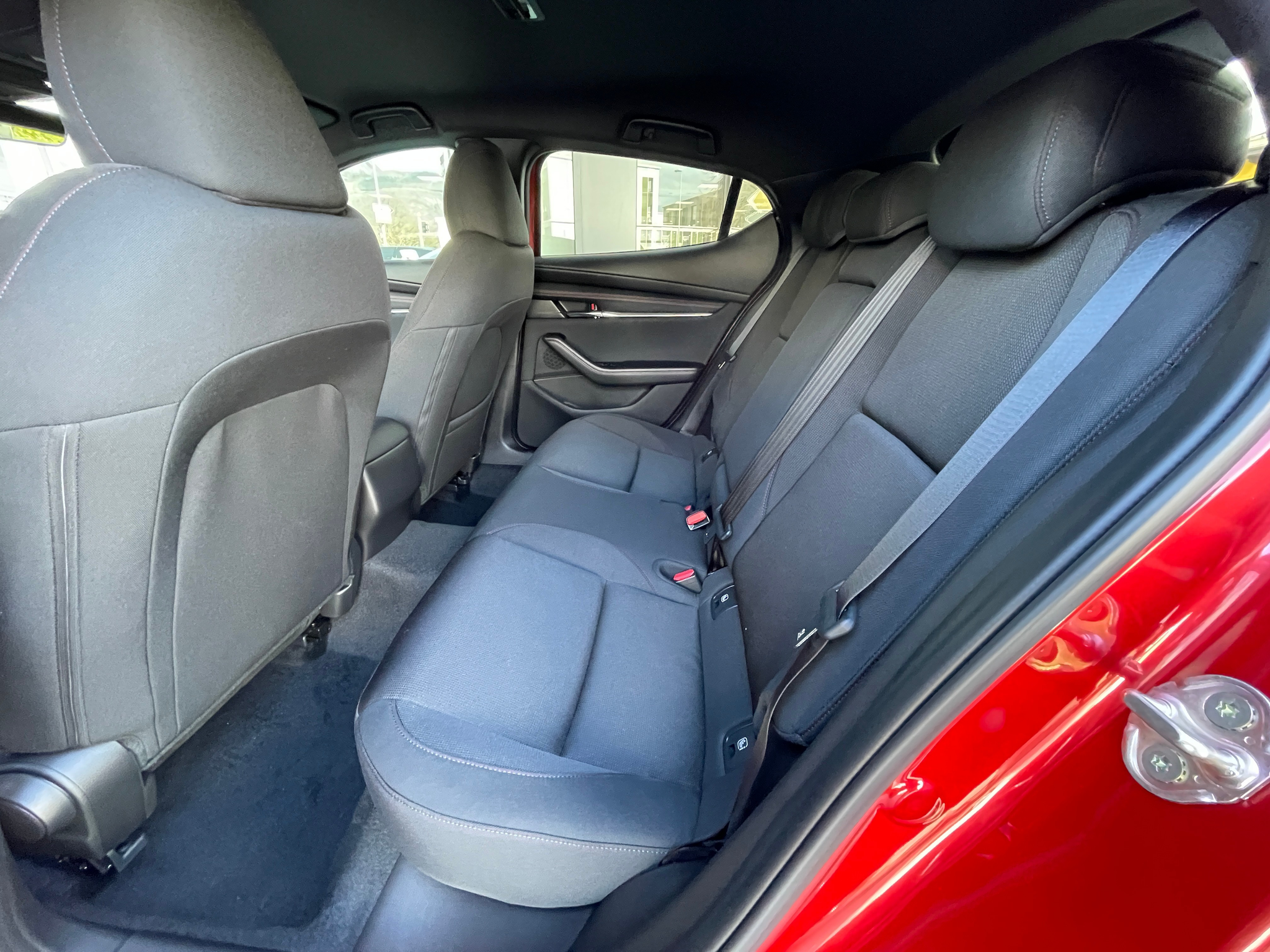 listing desktop thumbnail image 7