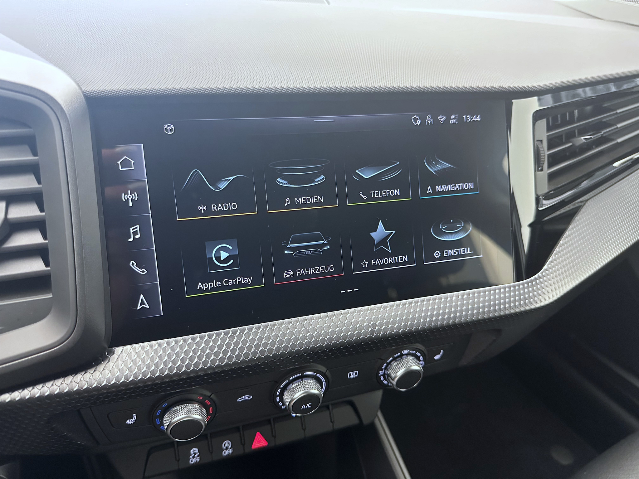 listing desktop thumbnail image 13