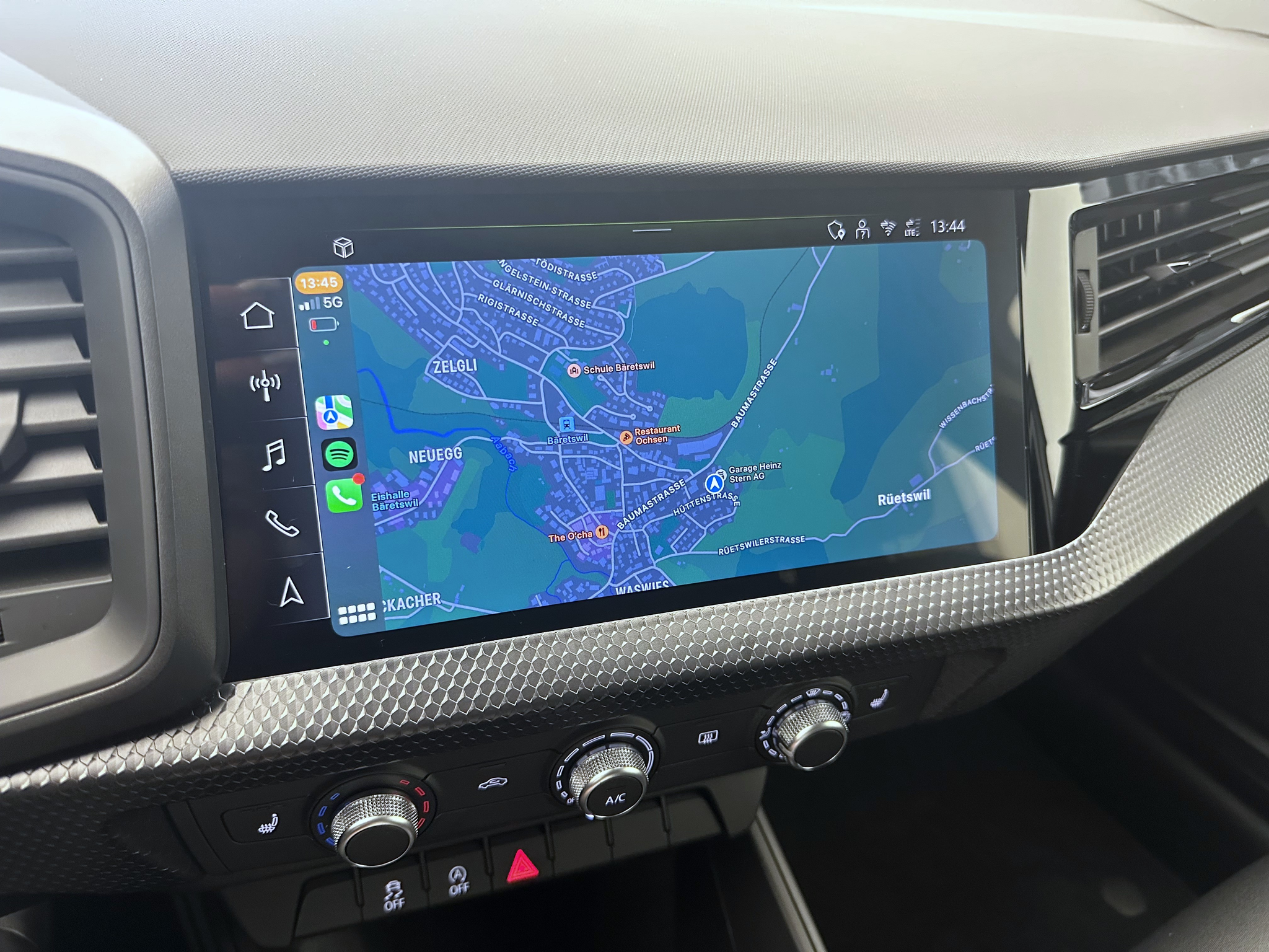 listing desktop thumbnail image 14