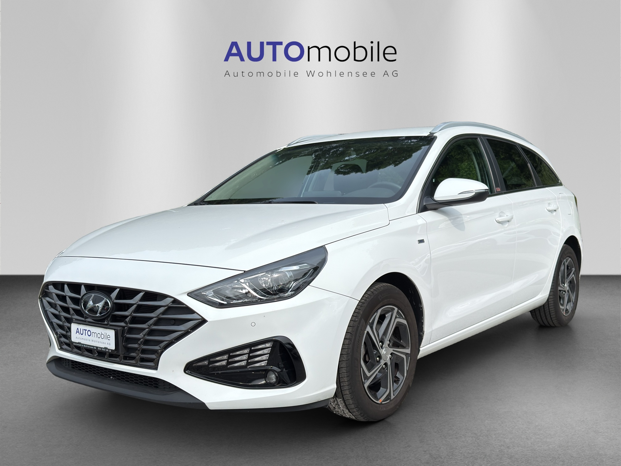 listing desktop thumbnail image 1