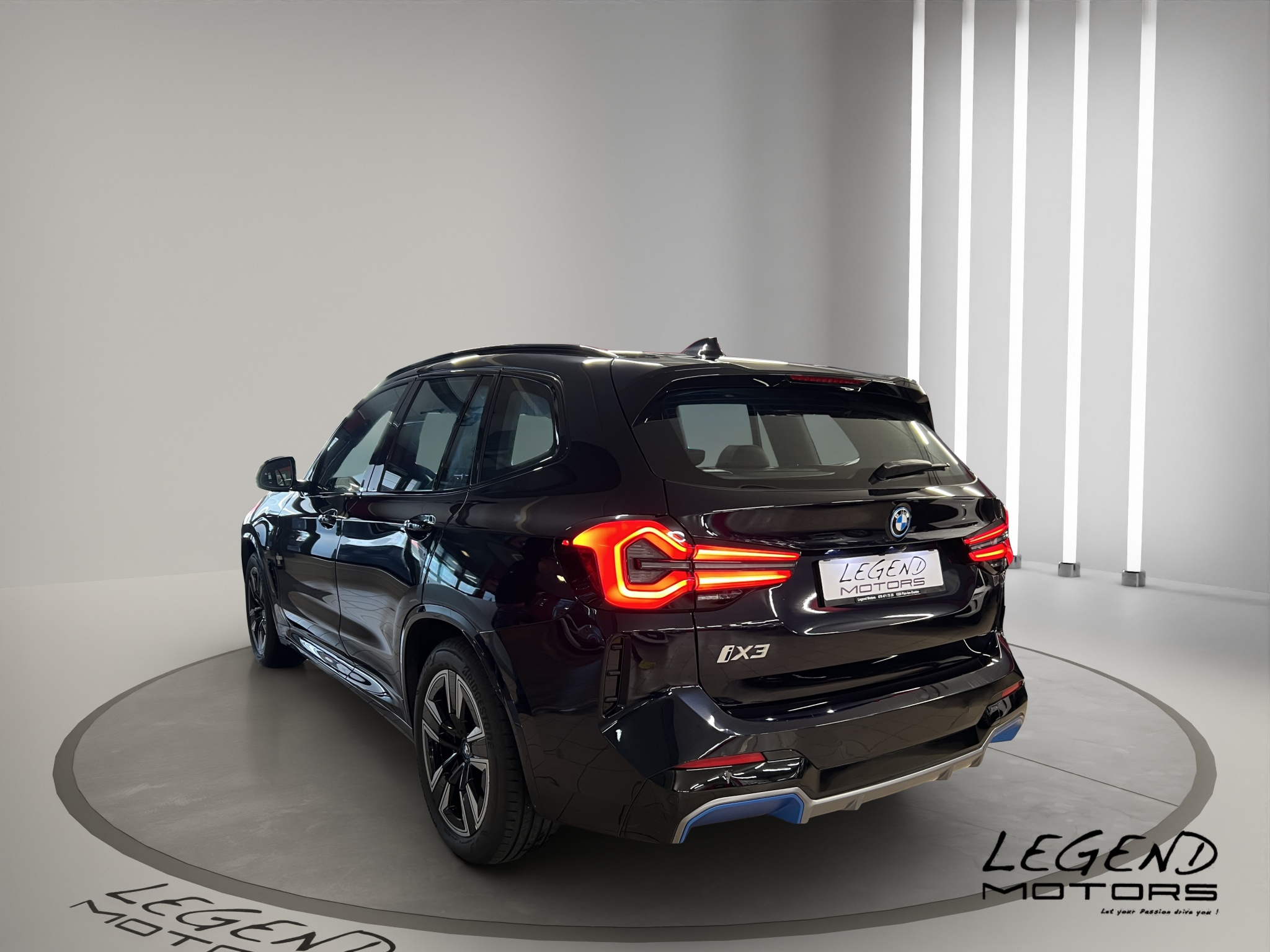 listing desktop thumbnail image 3