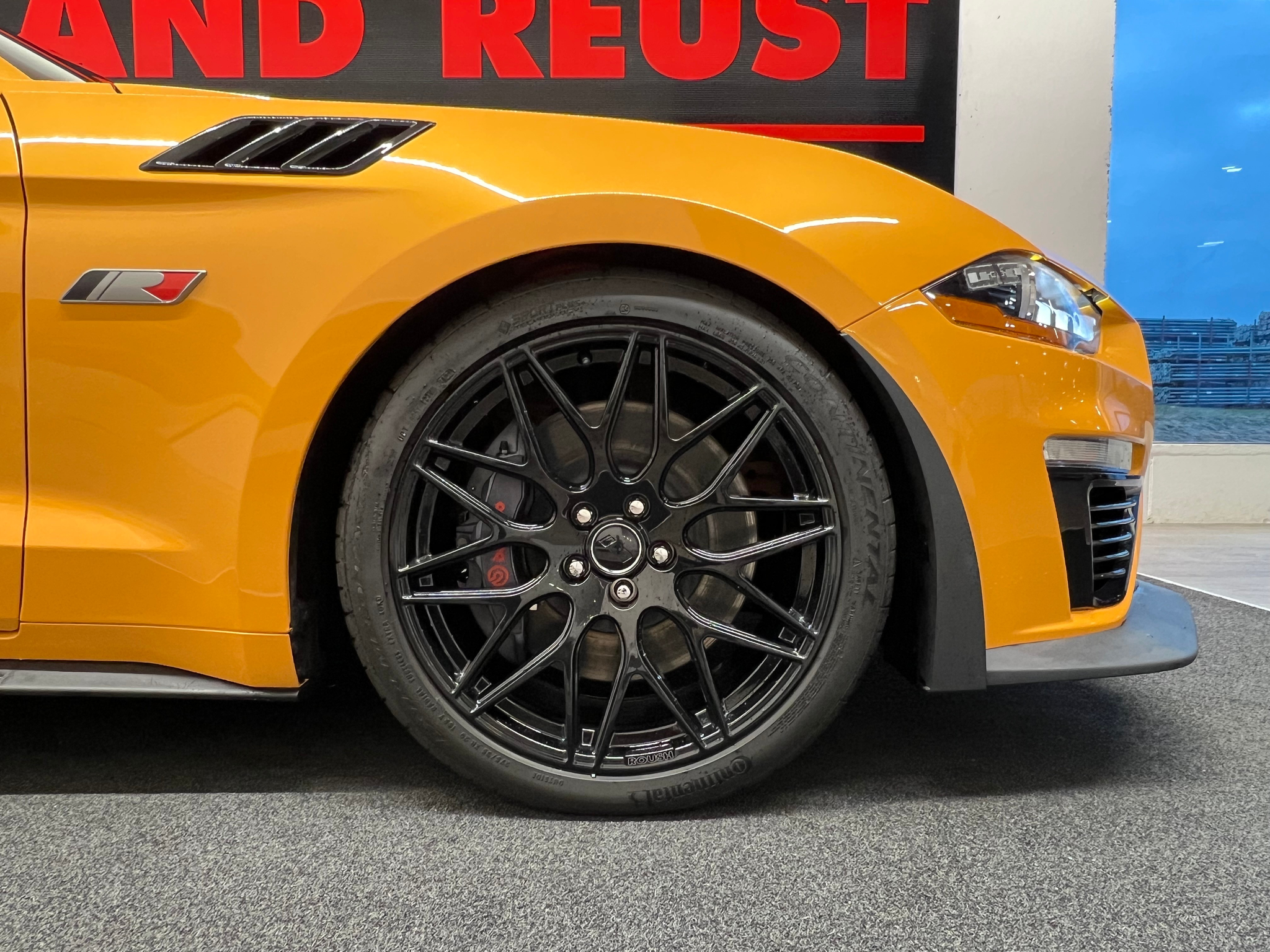 listing desktop thumbnail image 5