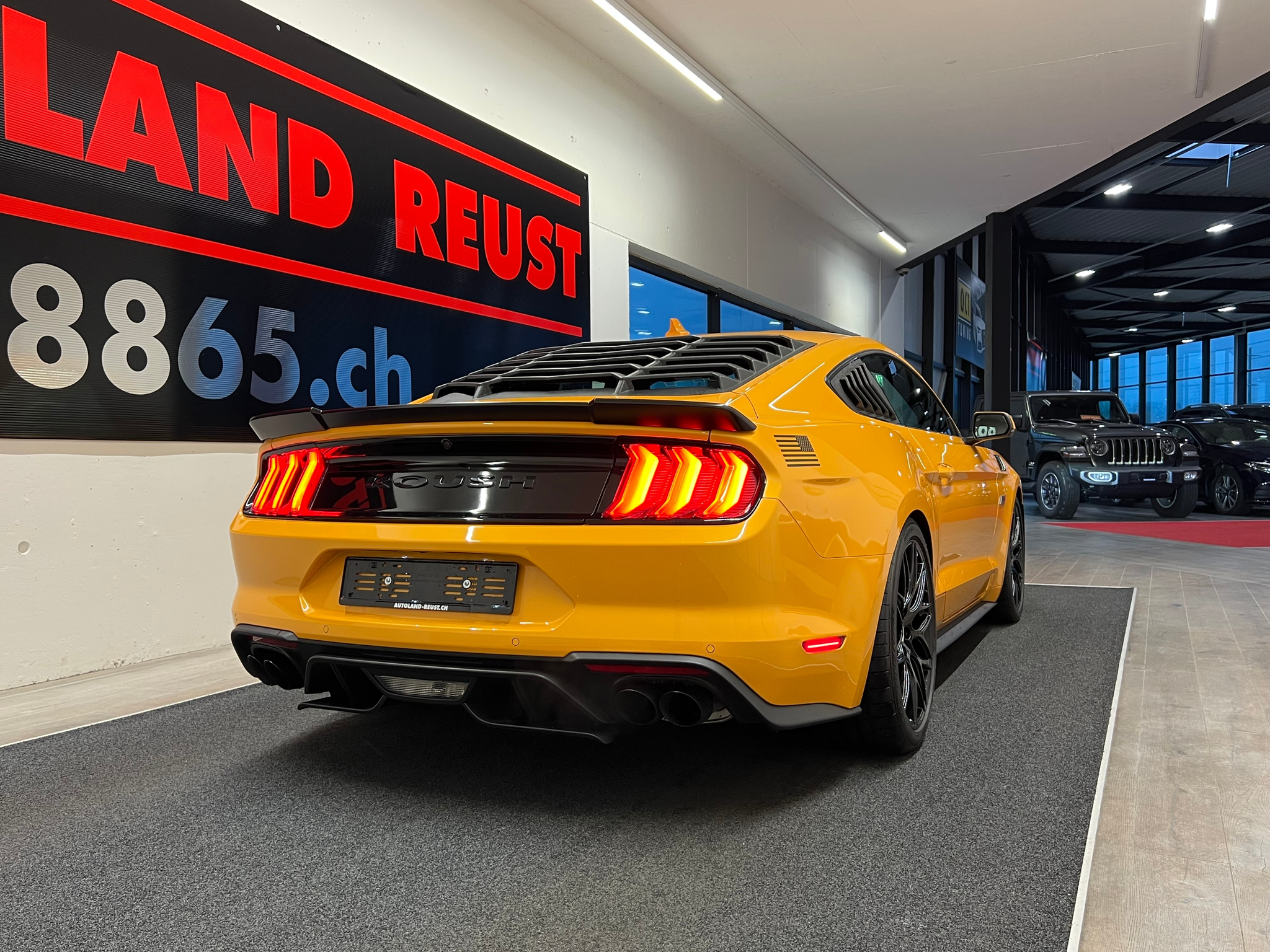 listing desktop thumbnail image 6