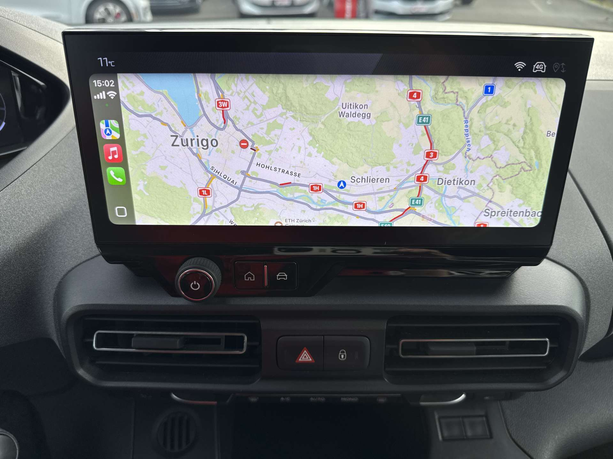 listing desktop thumbnail image 1