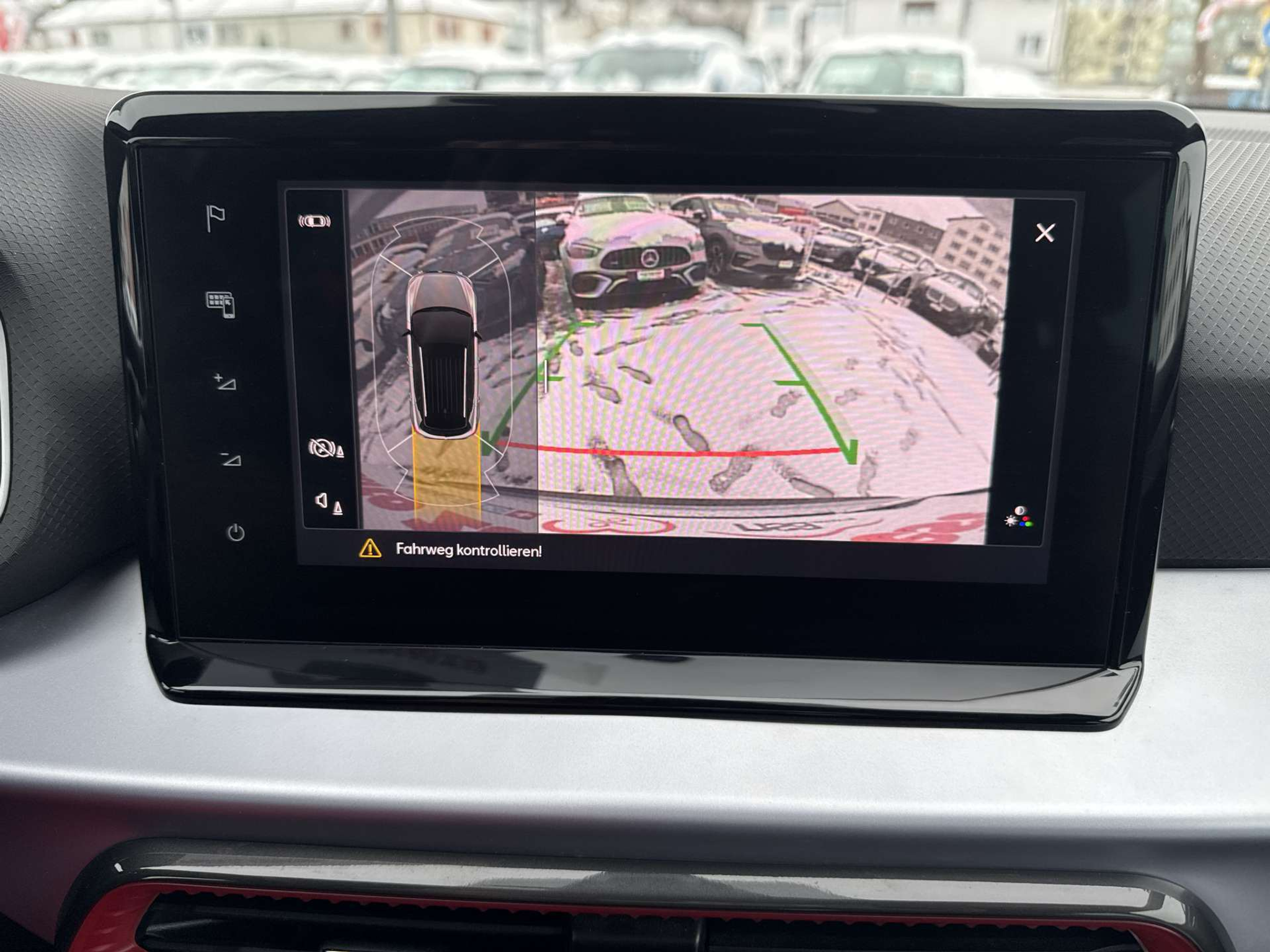 listing desktop thumbnail image 9