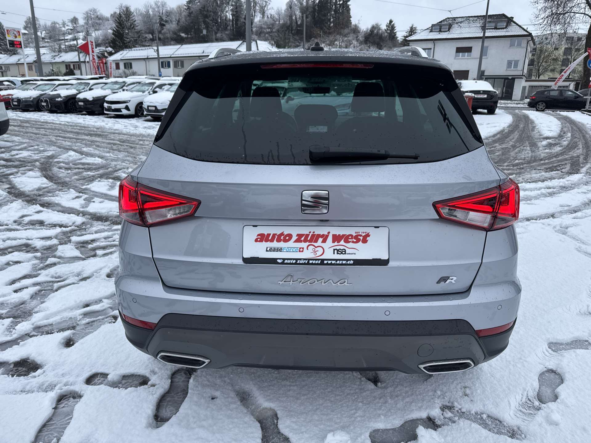 listing desktop thumbnail image 14