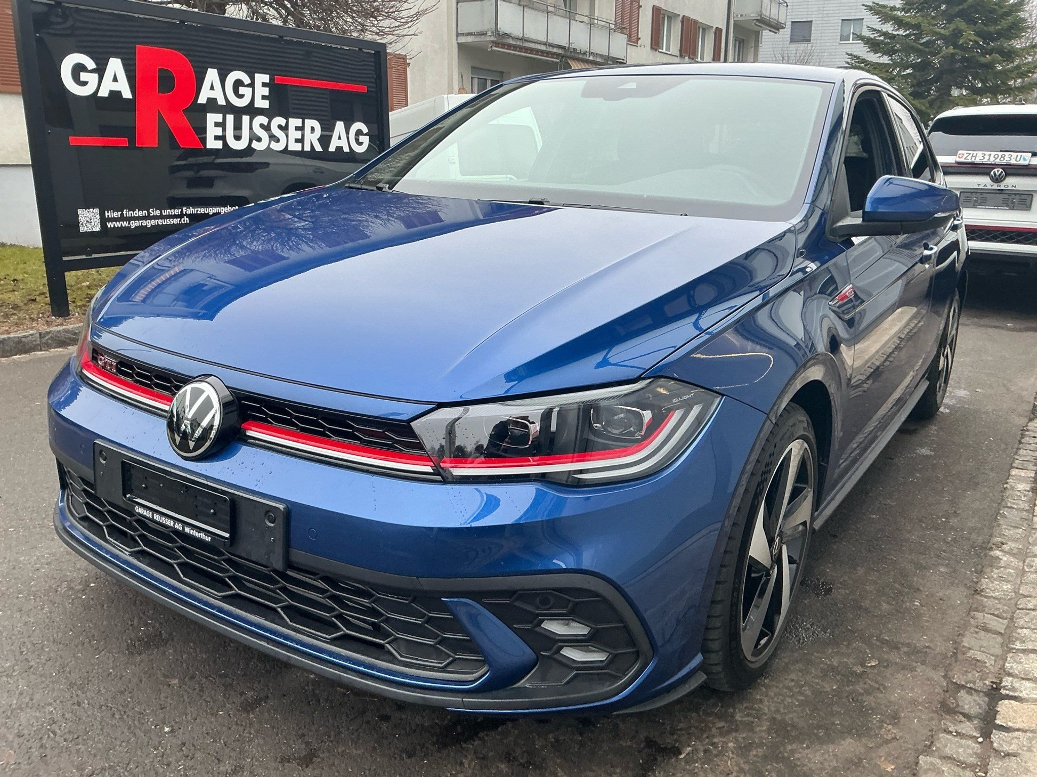 listing desktop thumbnail image 0