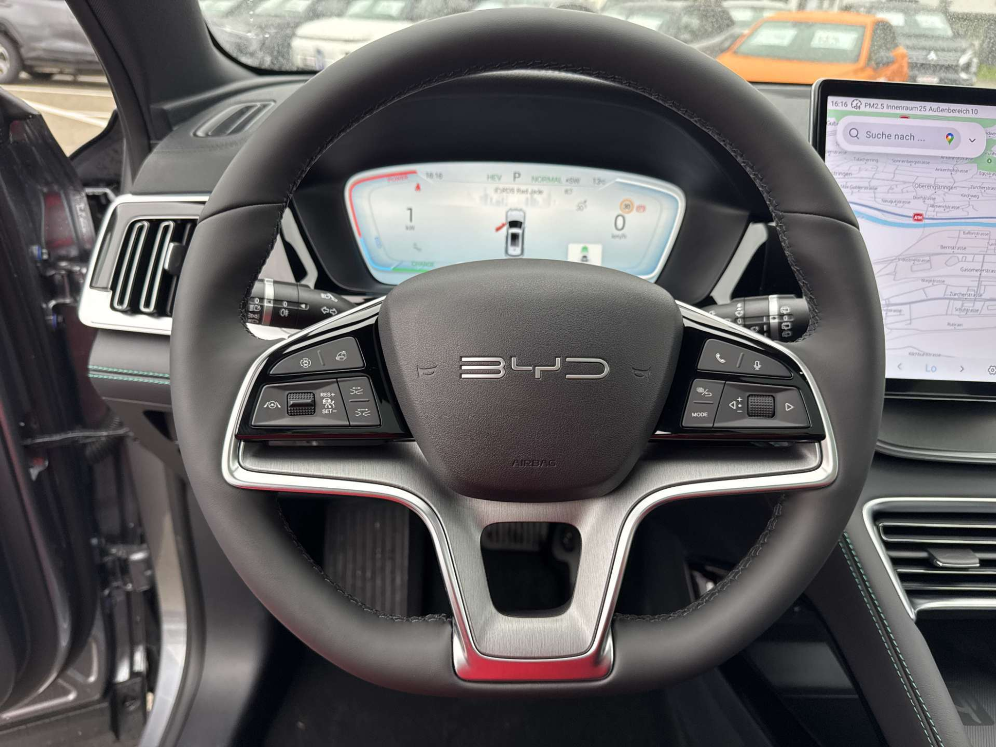 listing desktop thumbnail image 14