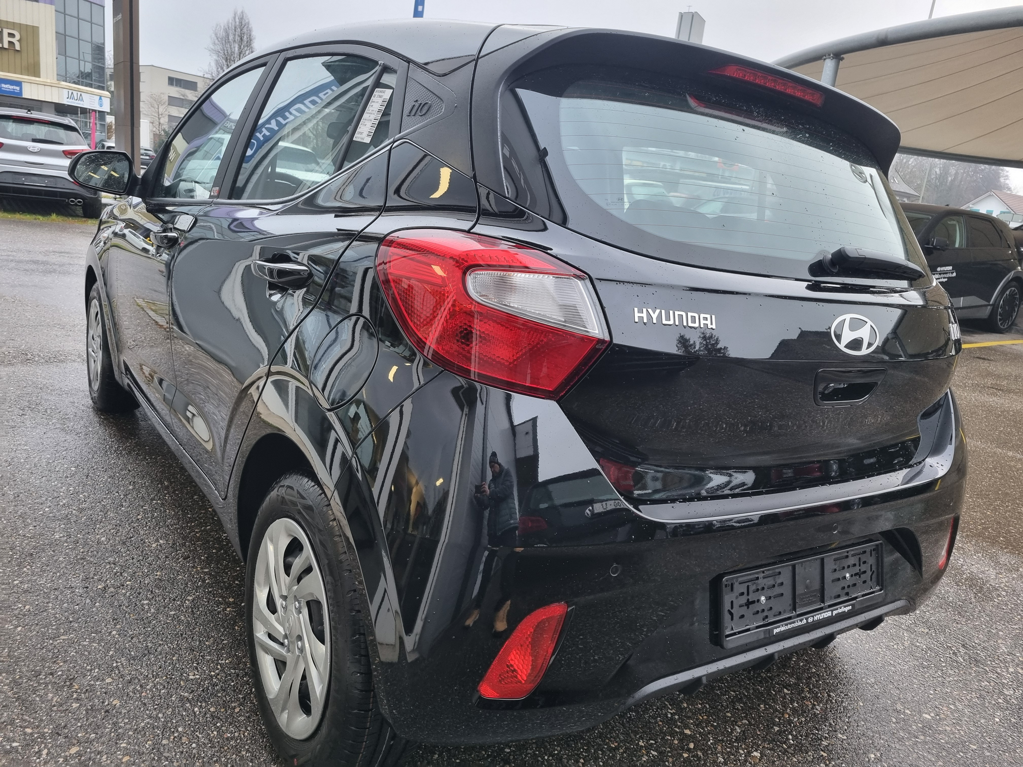 listing desktop thumbnail image 7