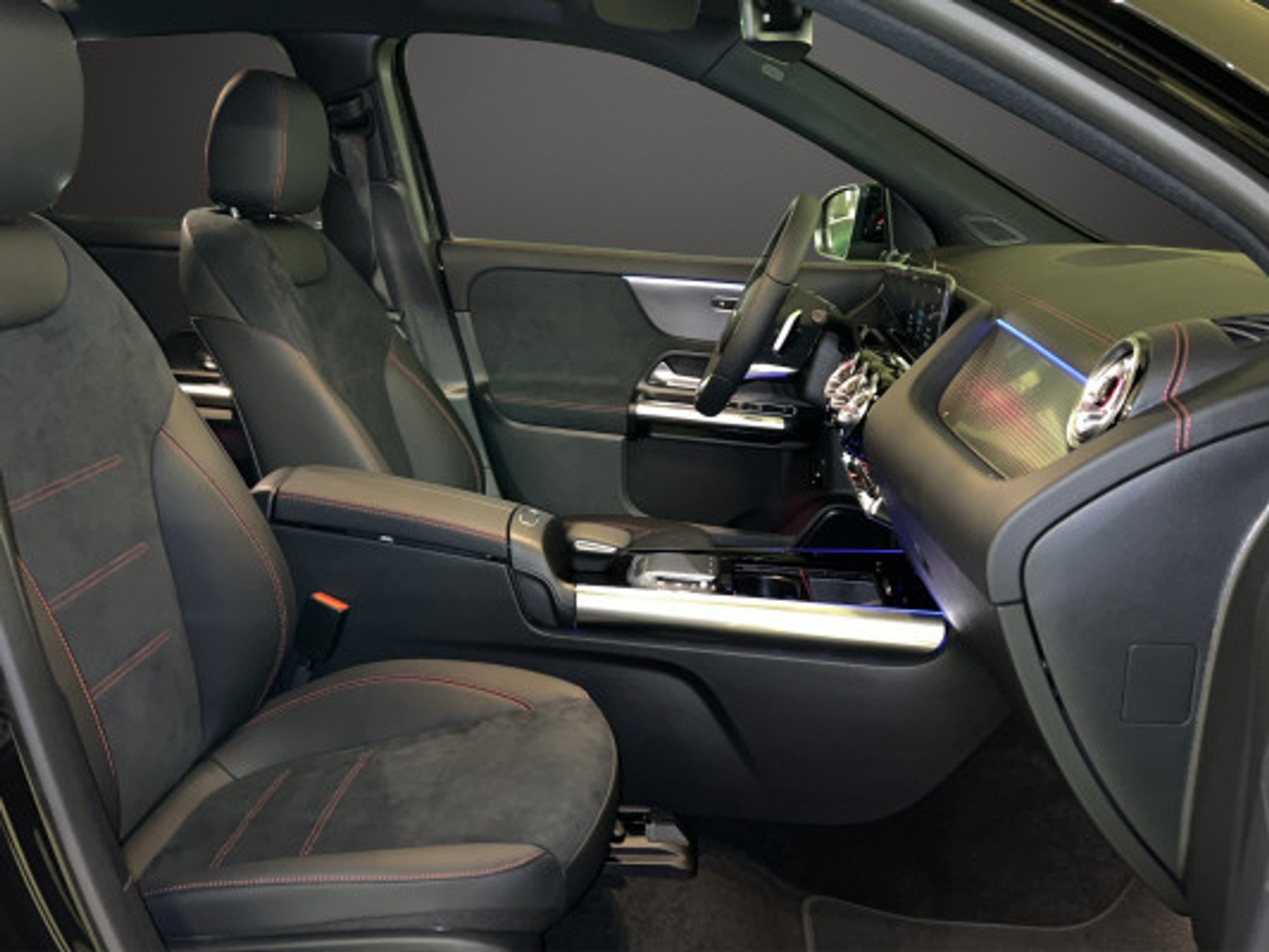 listing desktop thumbnail image 7