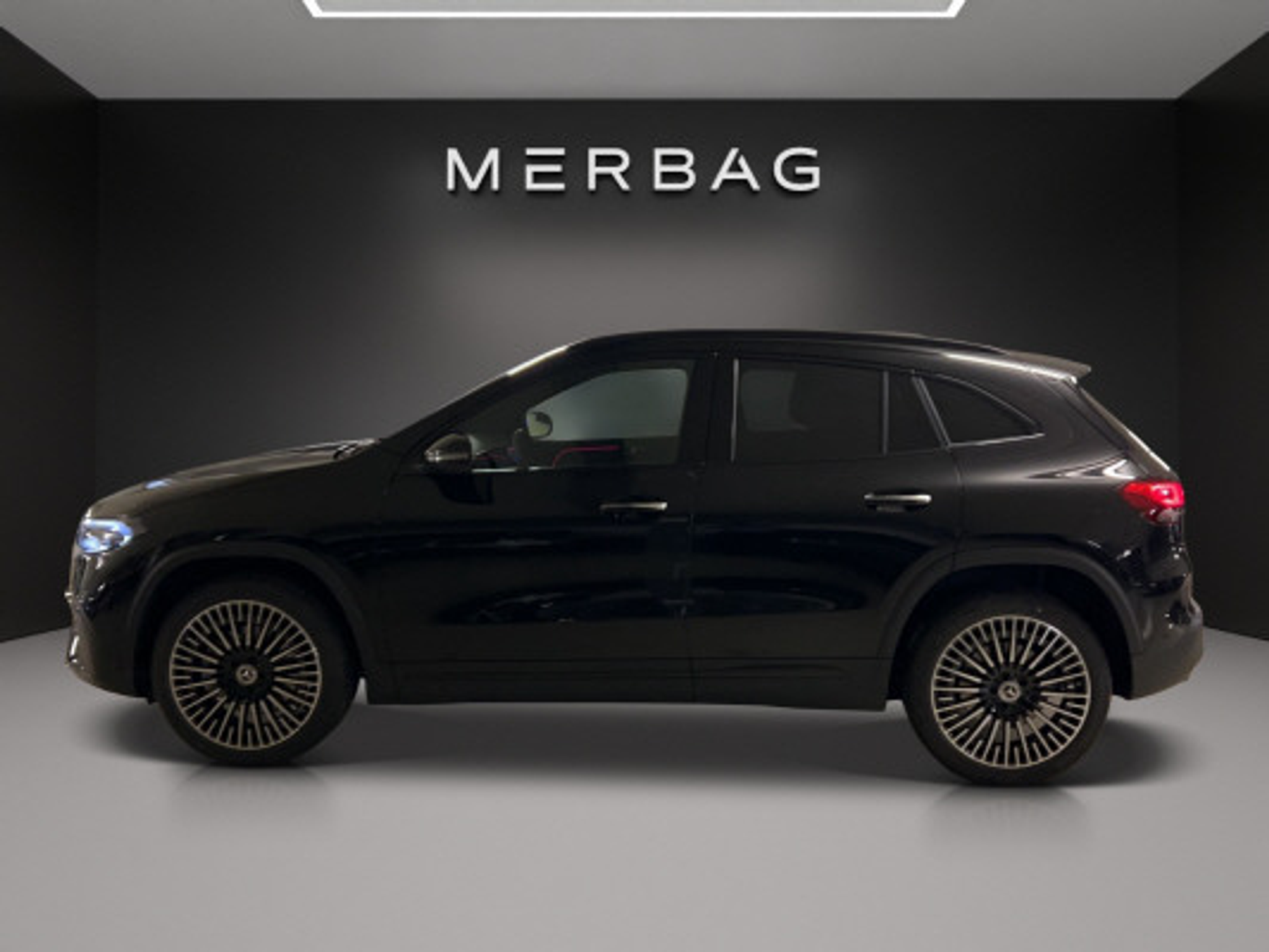 listing desktop thumbnail image 3