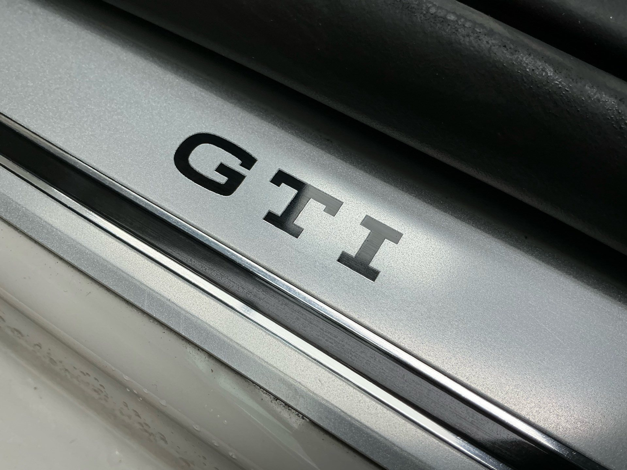 listing desktop thumbnail image 24