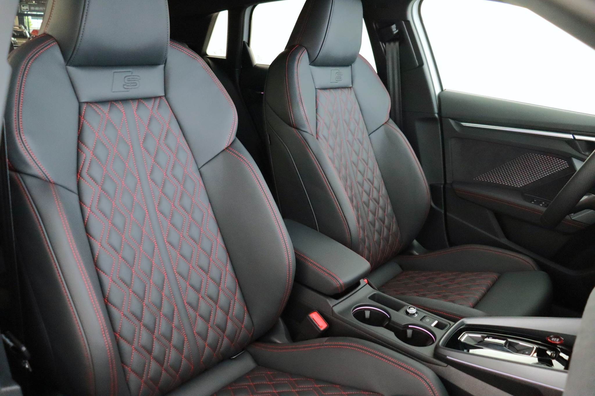 listing desktop thumbnail image 14