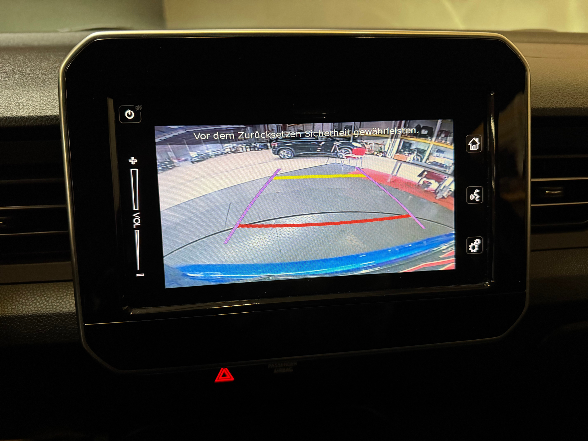 listing desktop thumbnail image 17