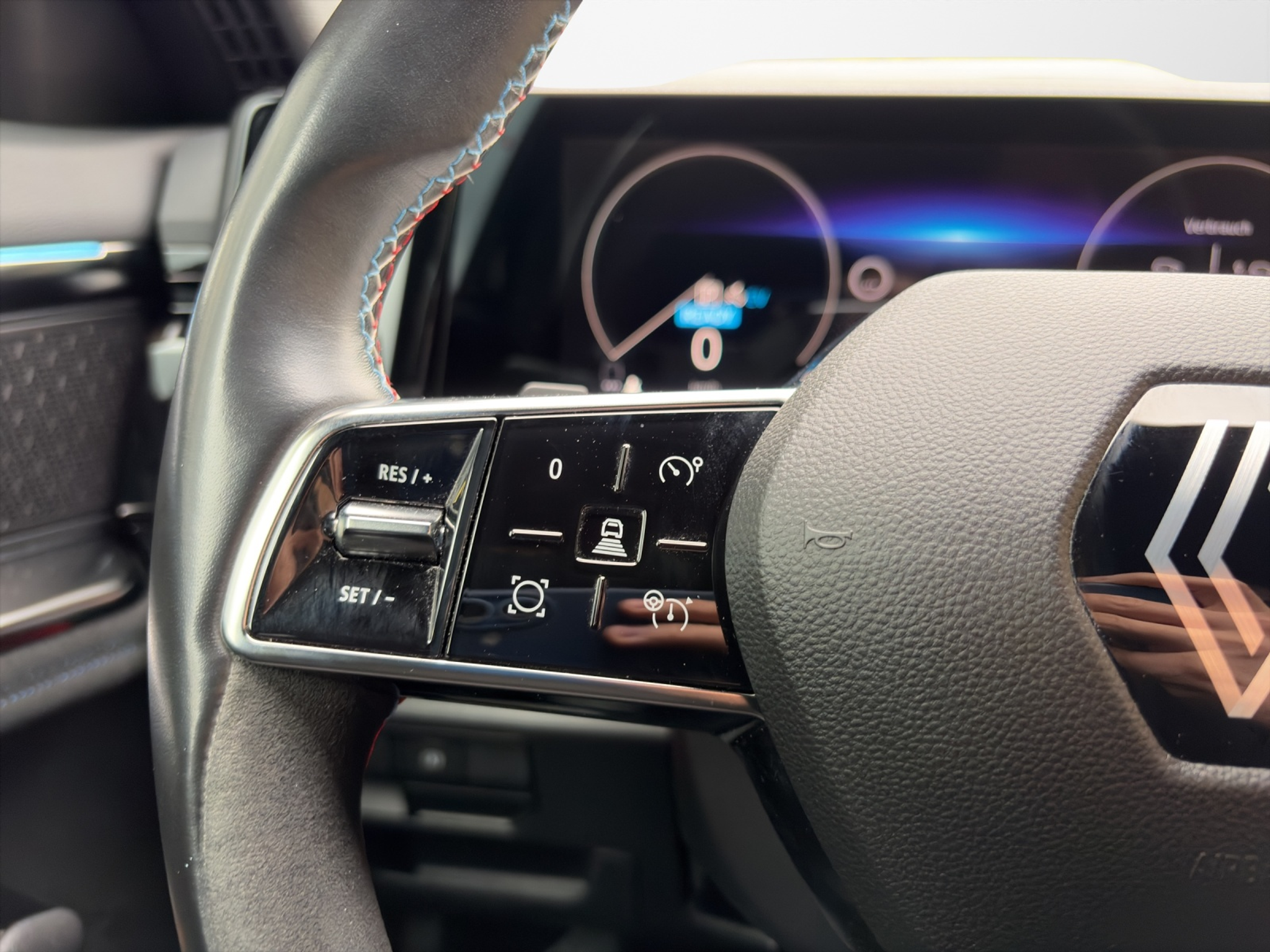 listing desktop thumbnail image 7