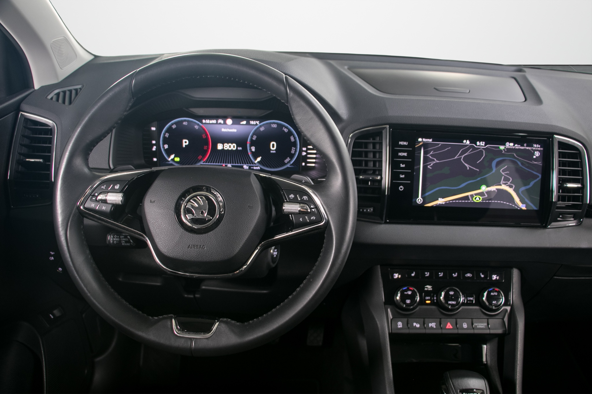 listing desktop thumbnail image 4