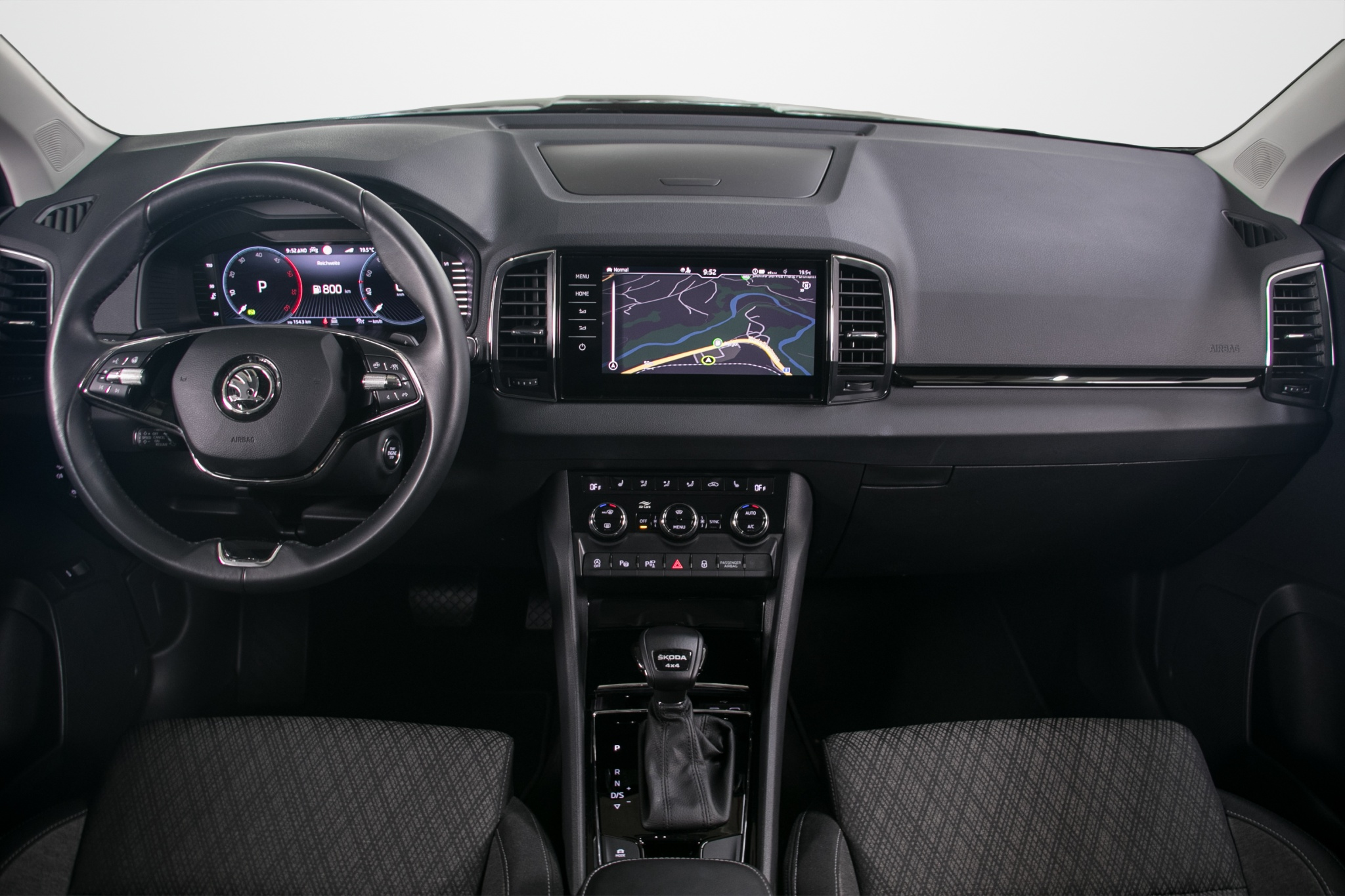 listing desktop thumbnail image 3