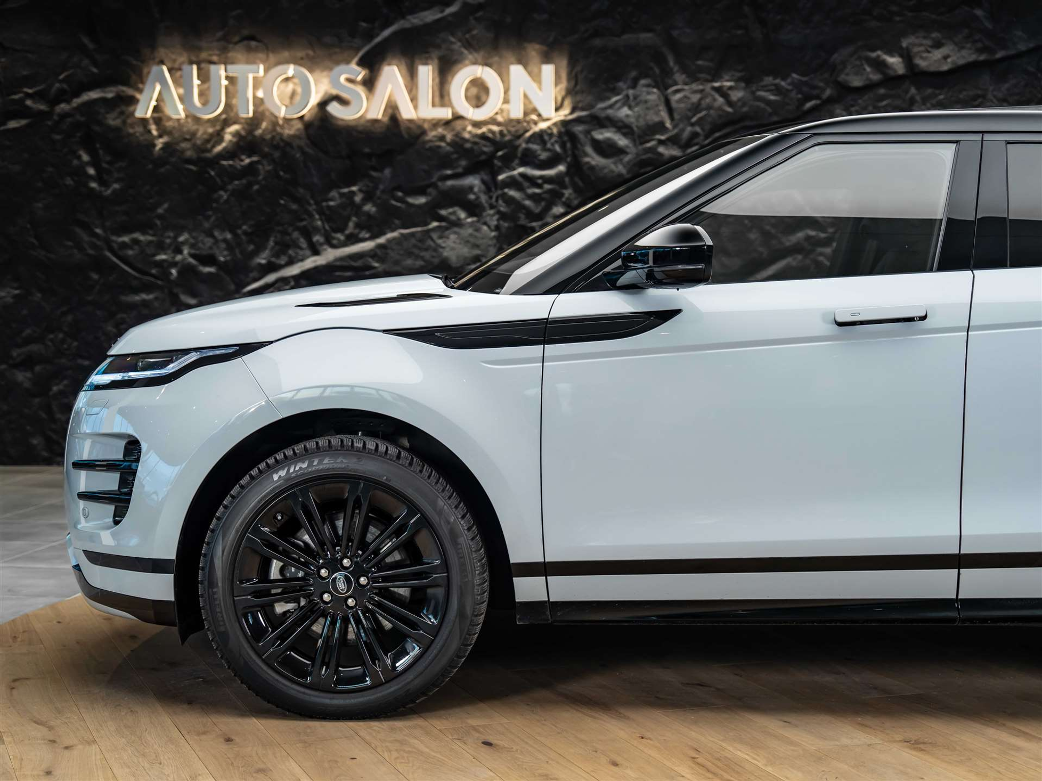 listing desktop thumbnail image 19