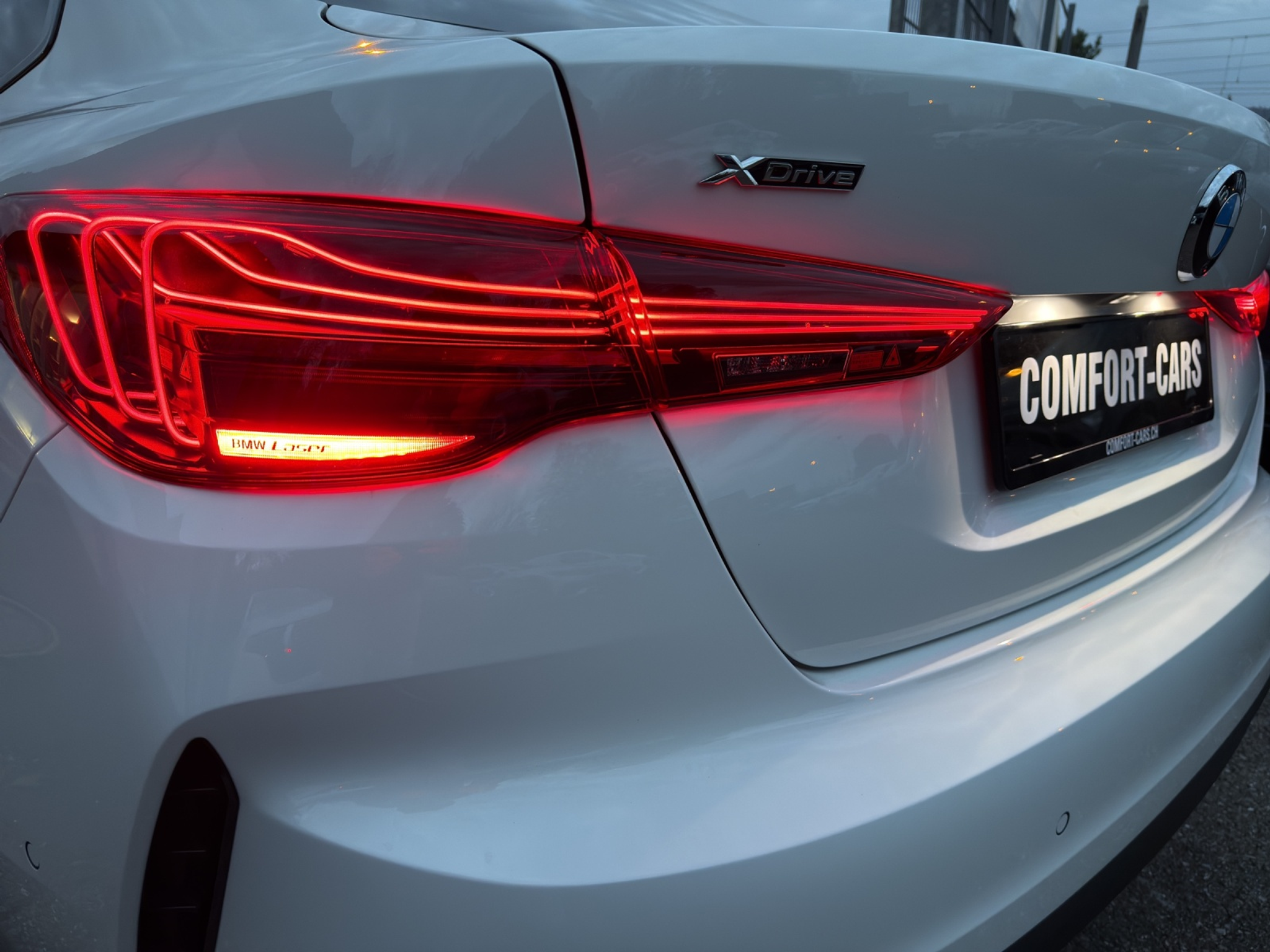 listing desktop thumbnail image 20