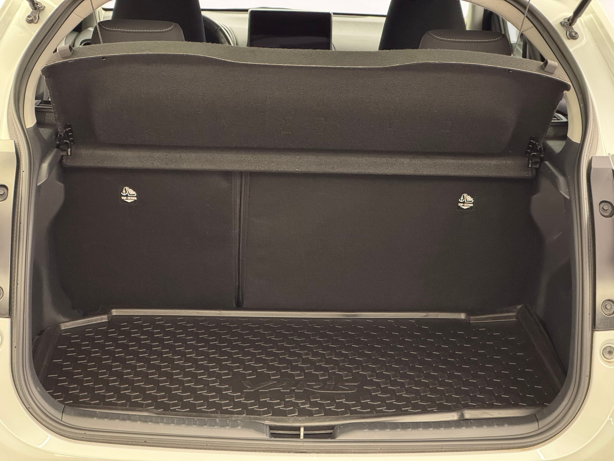 listing desktop thumbnail image 10