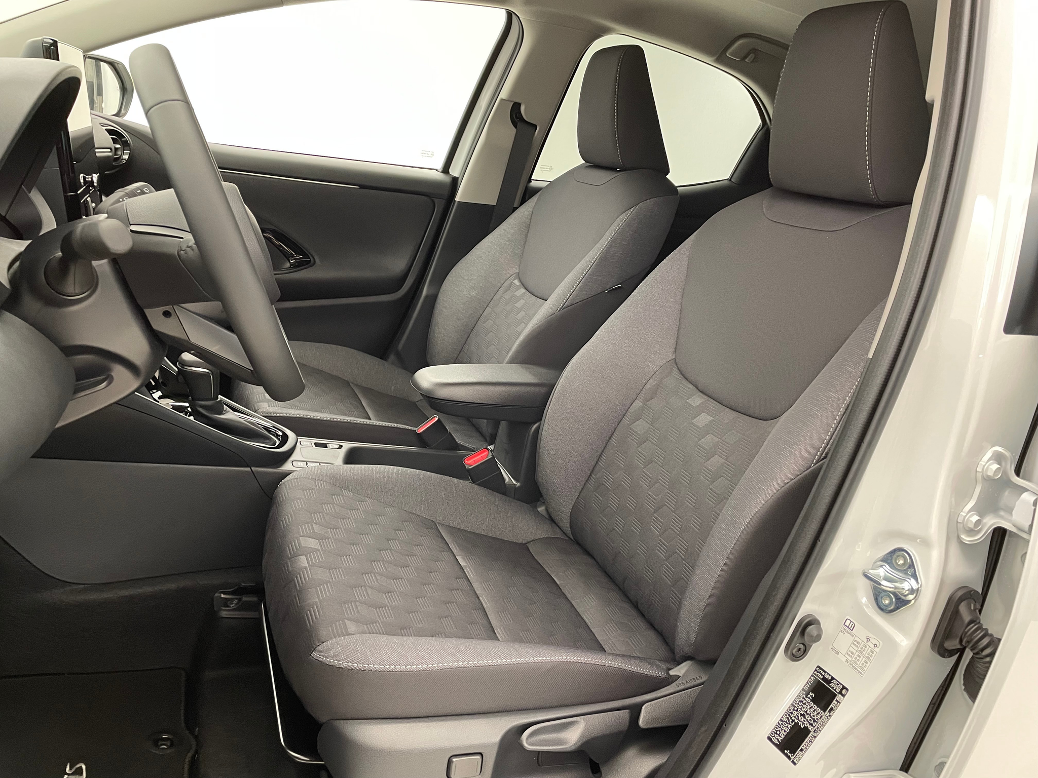 listing desktop thumbnail image 8