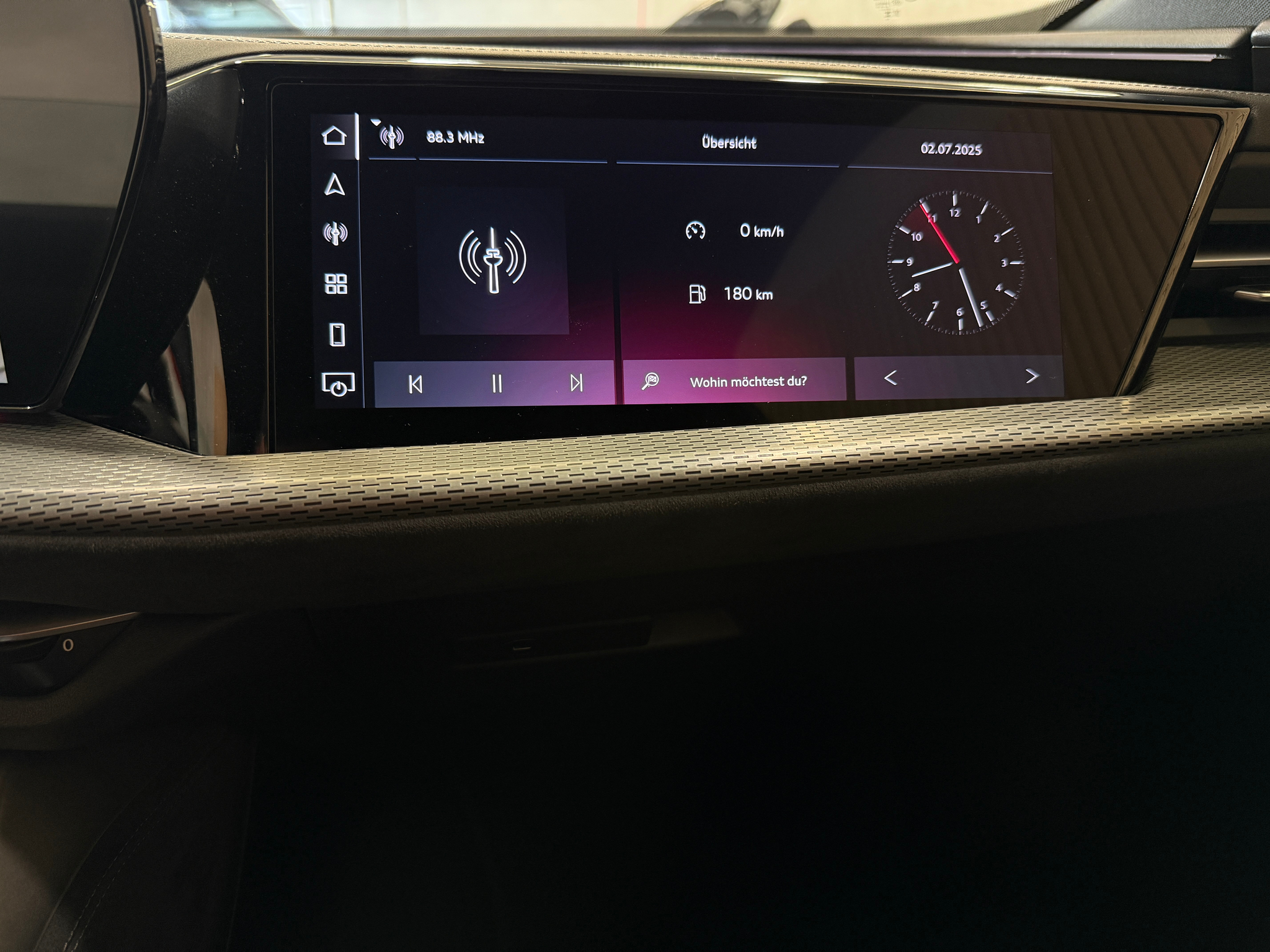 listing desktop thumbnail image 23